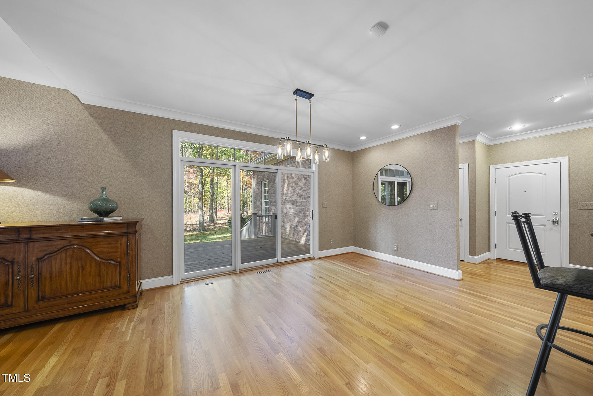 6000 Canadero Drive