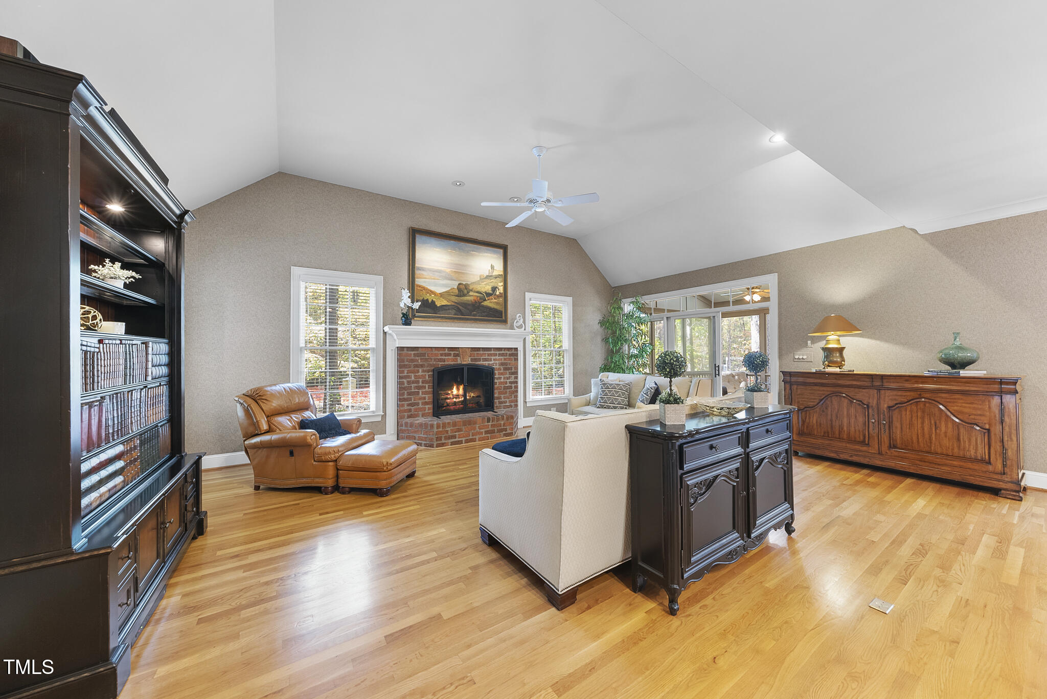 6000 Canadero Drive