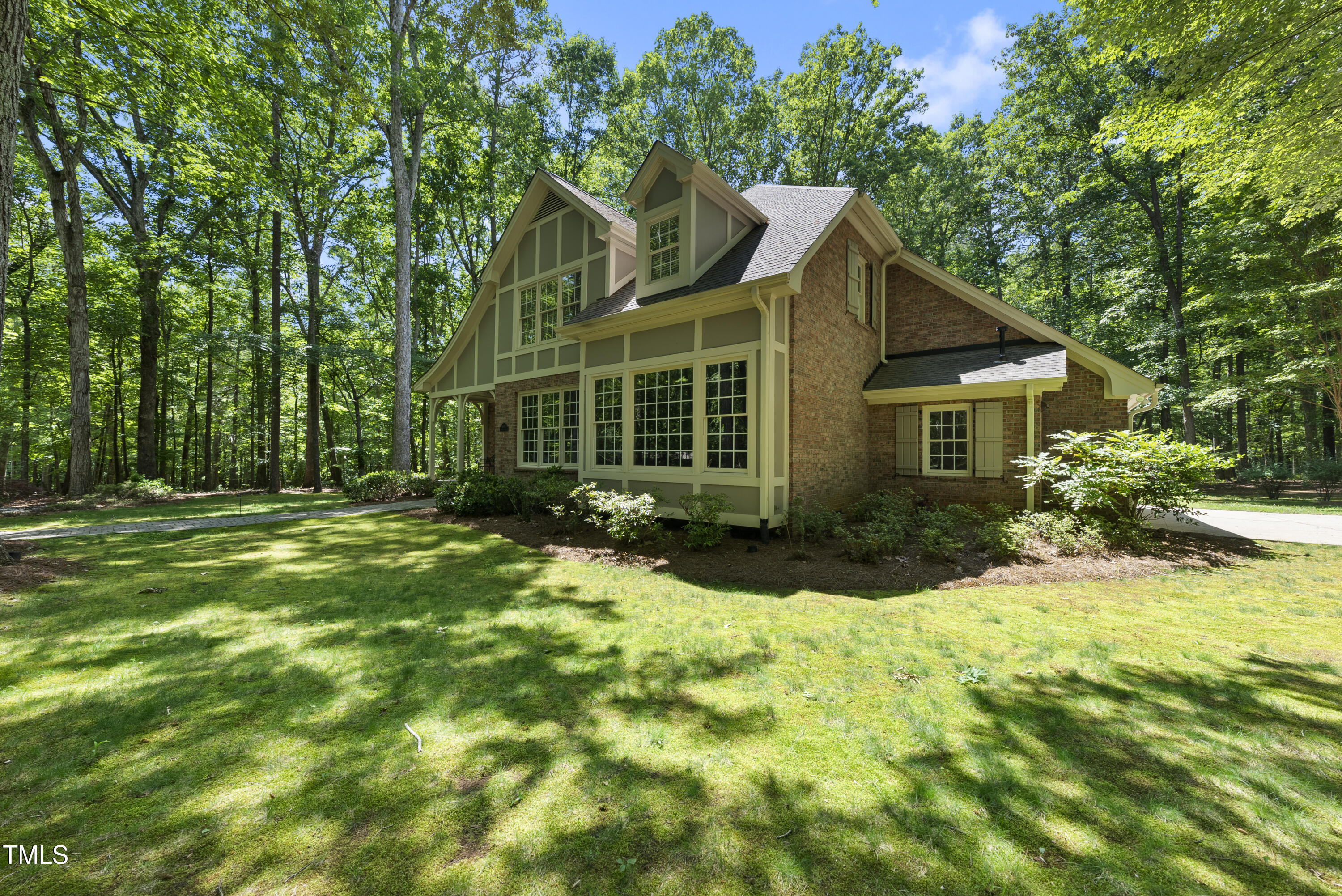6000 Canadero Drive
