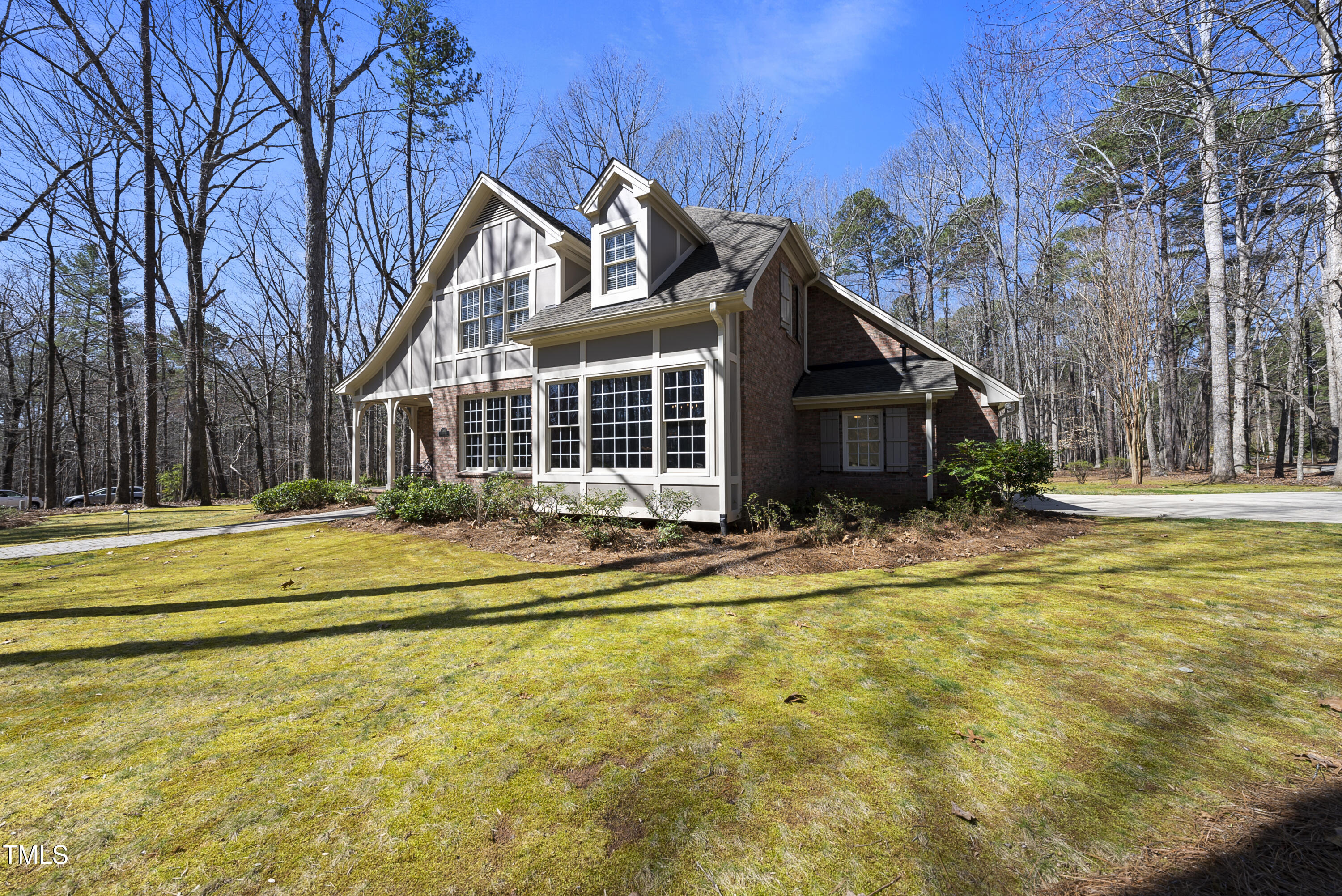 6000 Canadero Drive