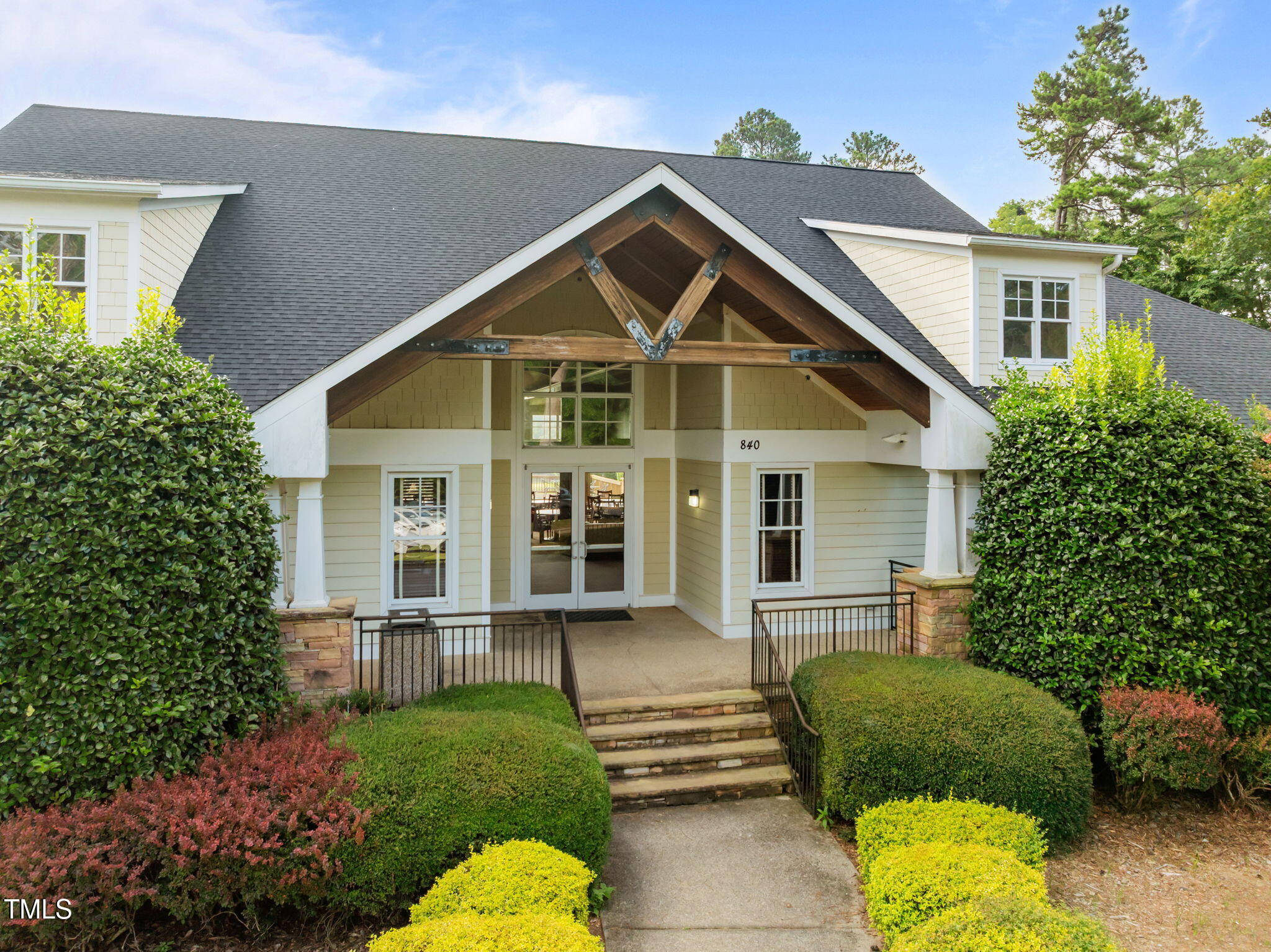 15 Golfers Ridge Court