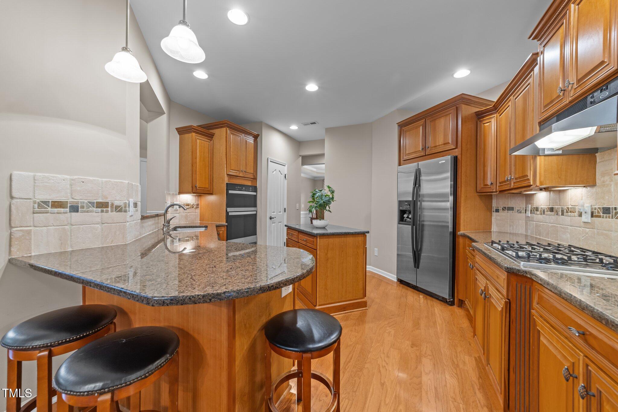 7768 Berry Crest Avenue