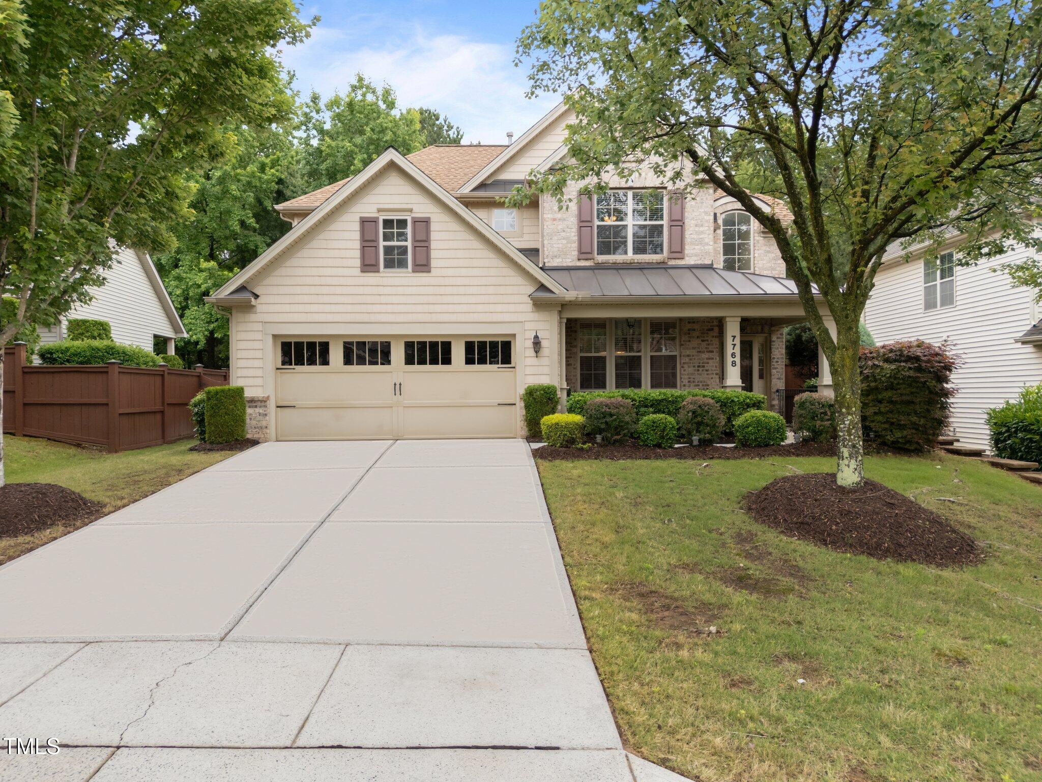 7768 Berry Crest Avenue