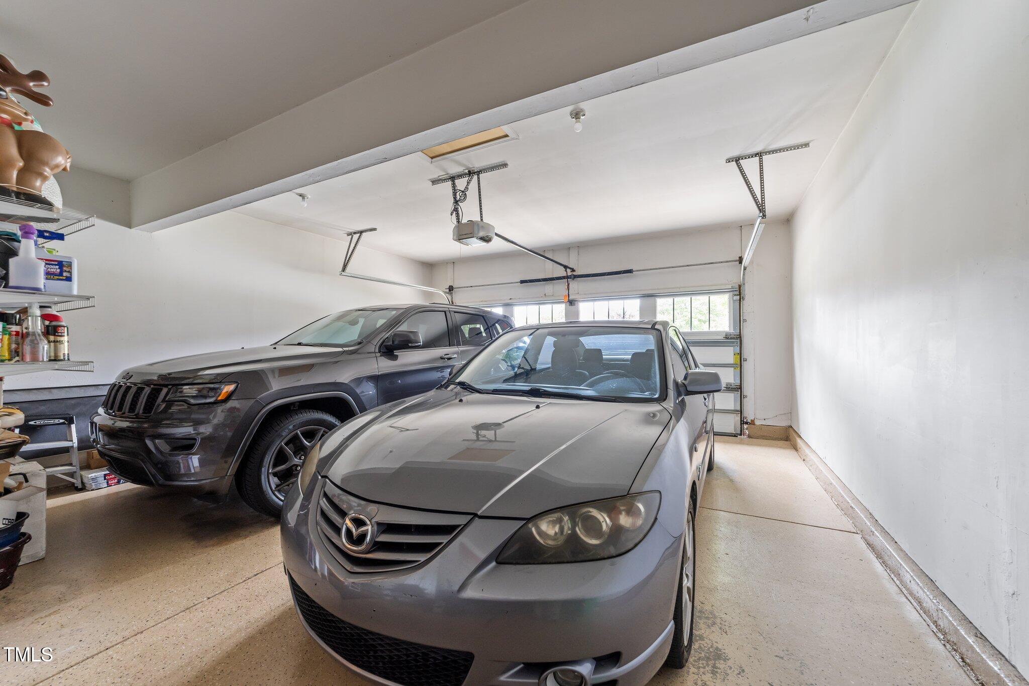 7768 Berry Crest Avenue