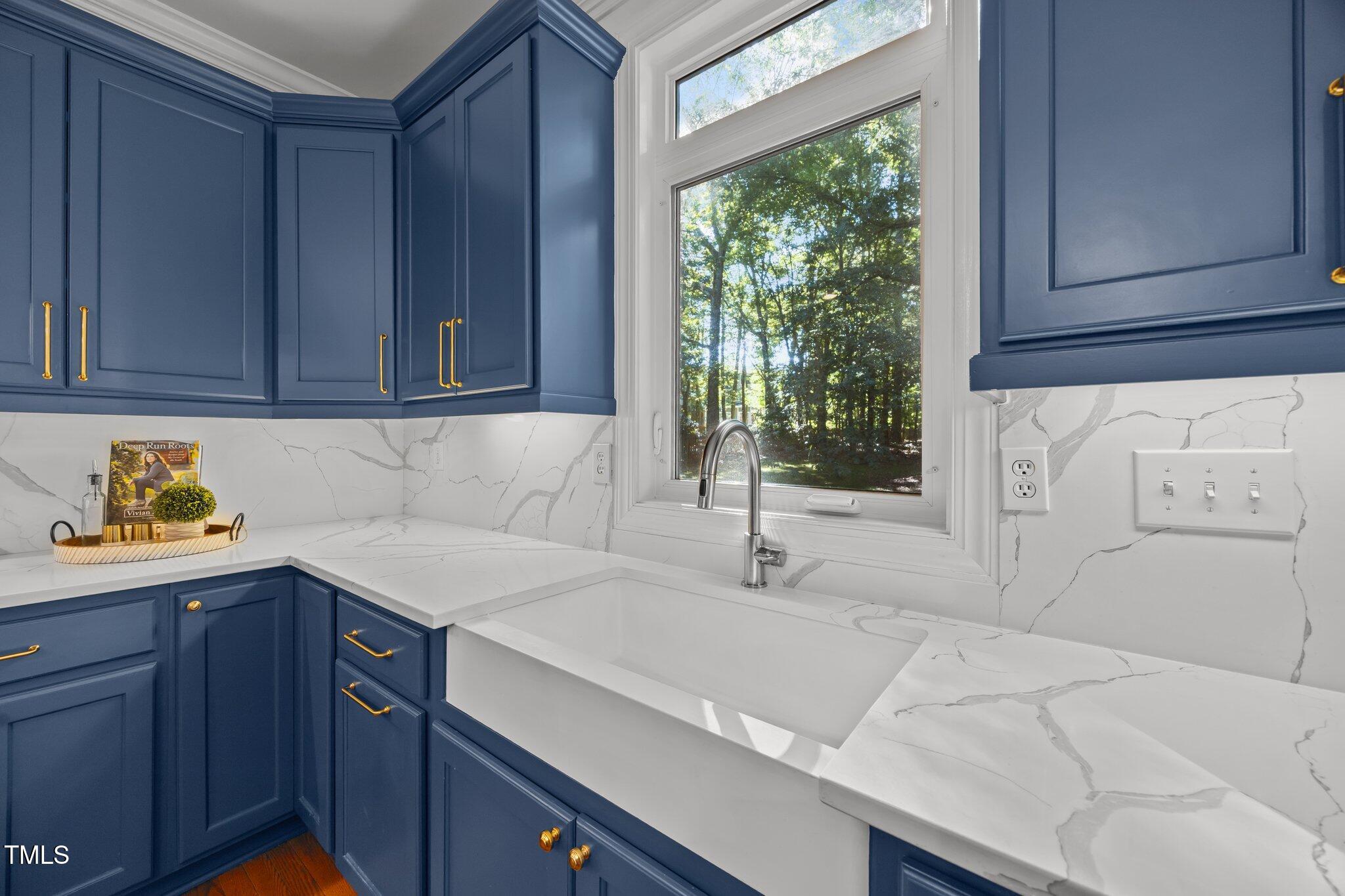 8412 Old Deer Trail