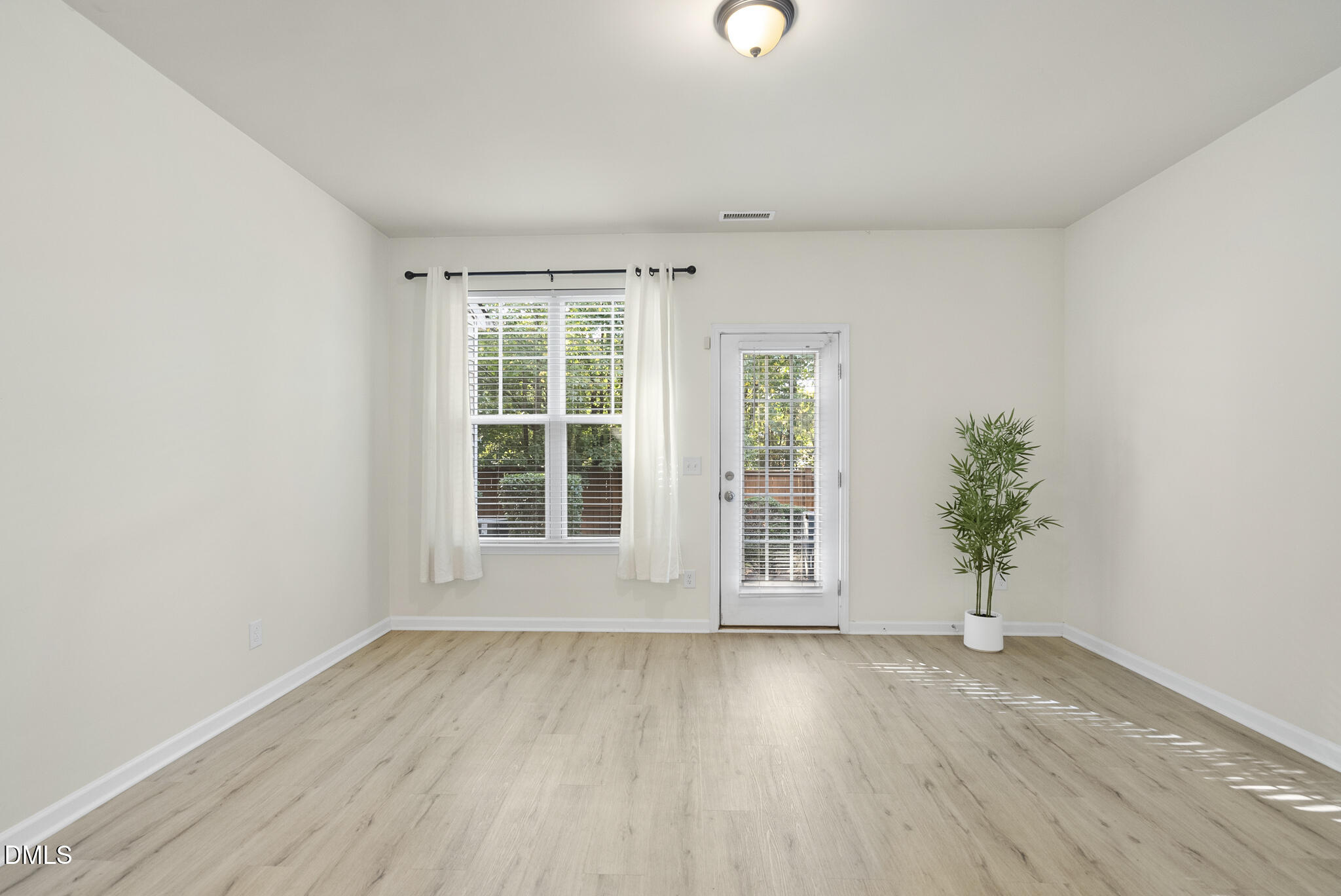 3002 Berkeley Springs Place