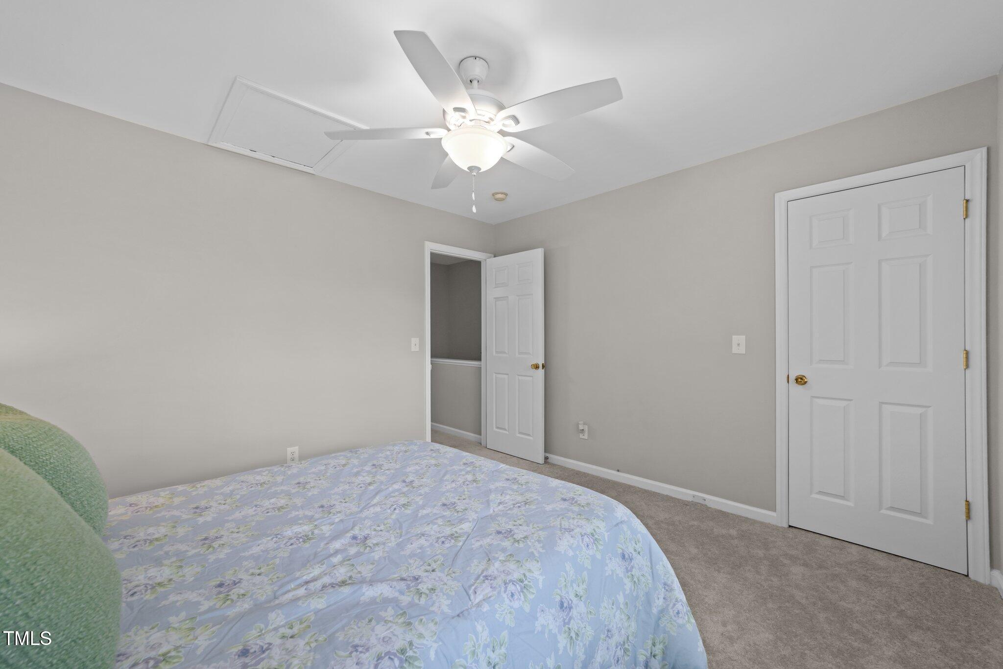 5717 Corbon Crest Lane