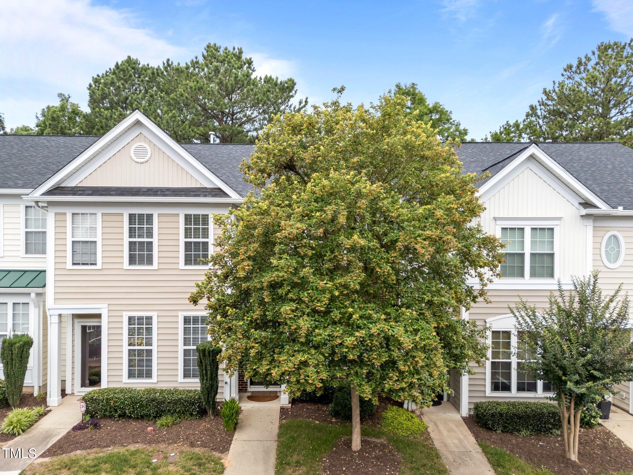 5717 Corbon Crest Lane