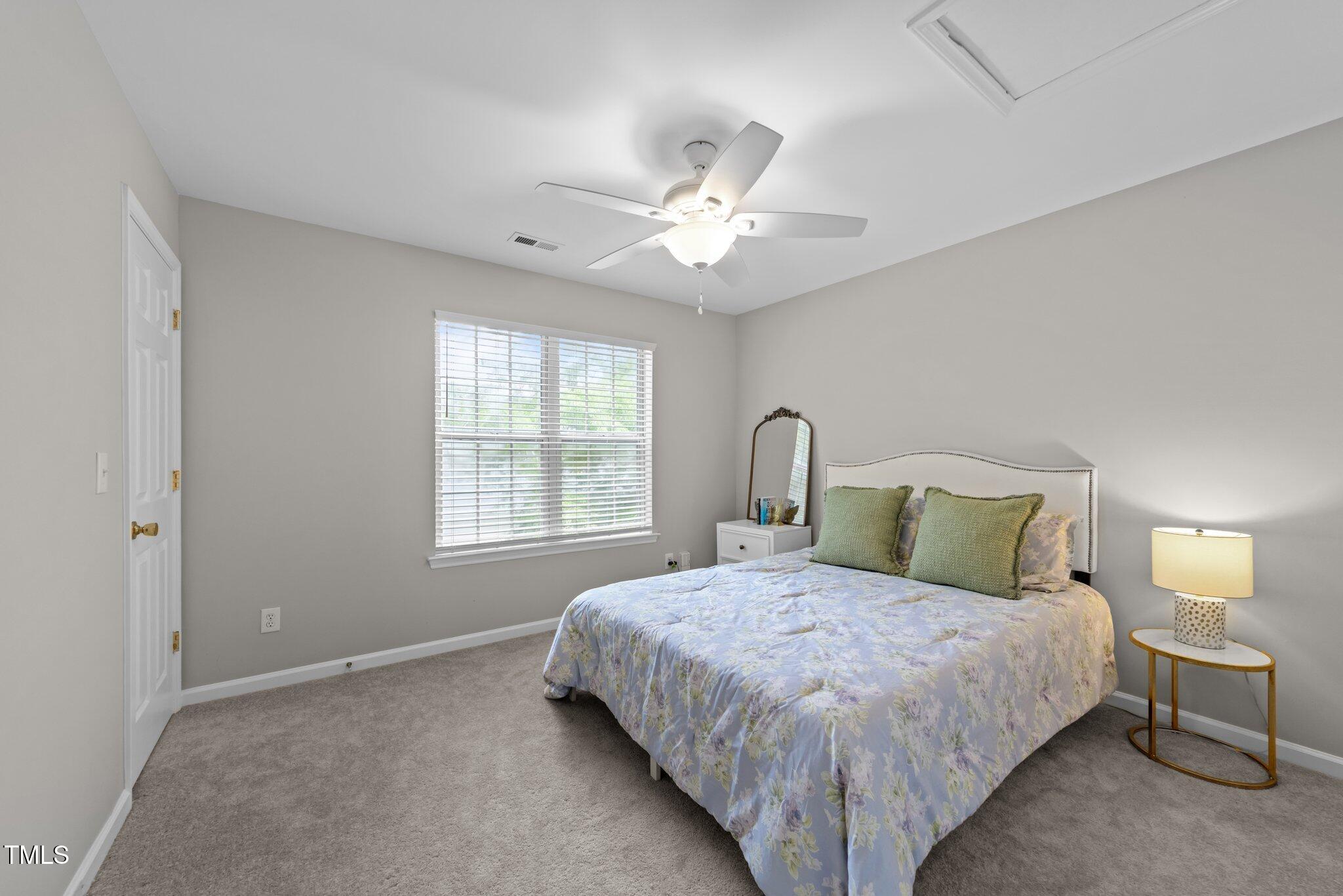 5717 Corbon Crest Lane