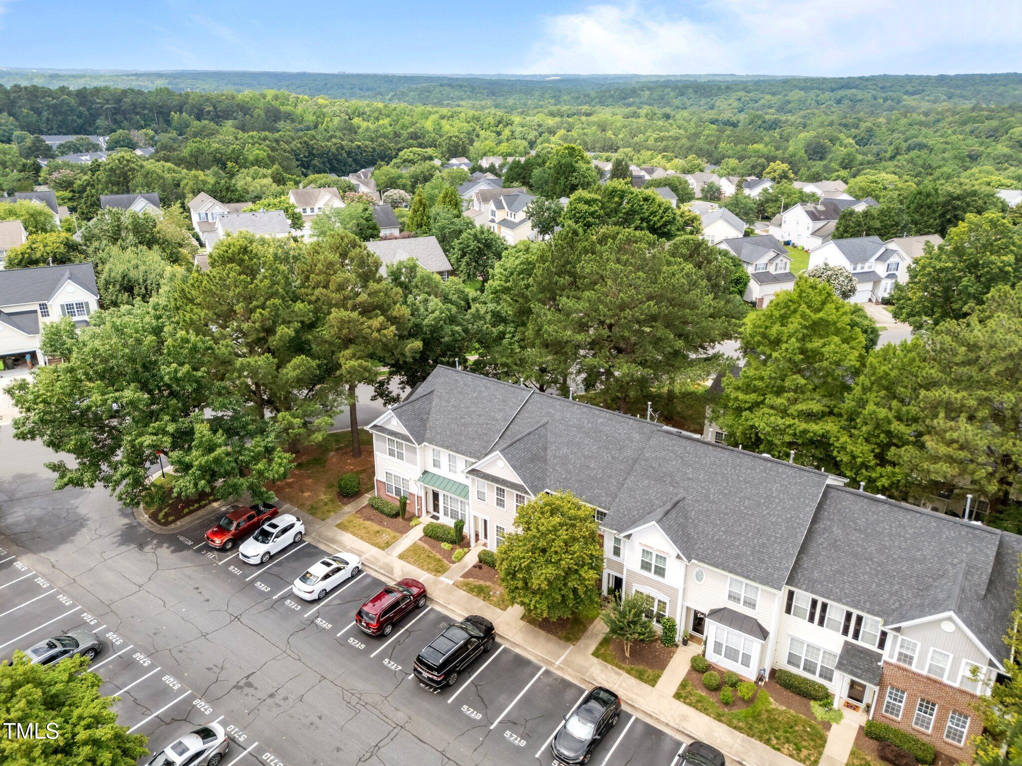 5717 Corbon Crest Lane