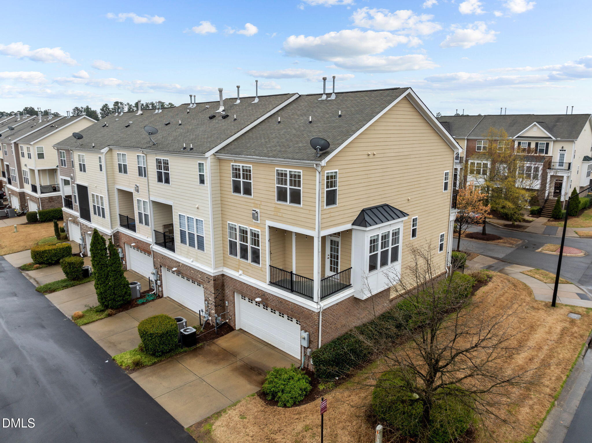 10122 Glen Autumn Road