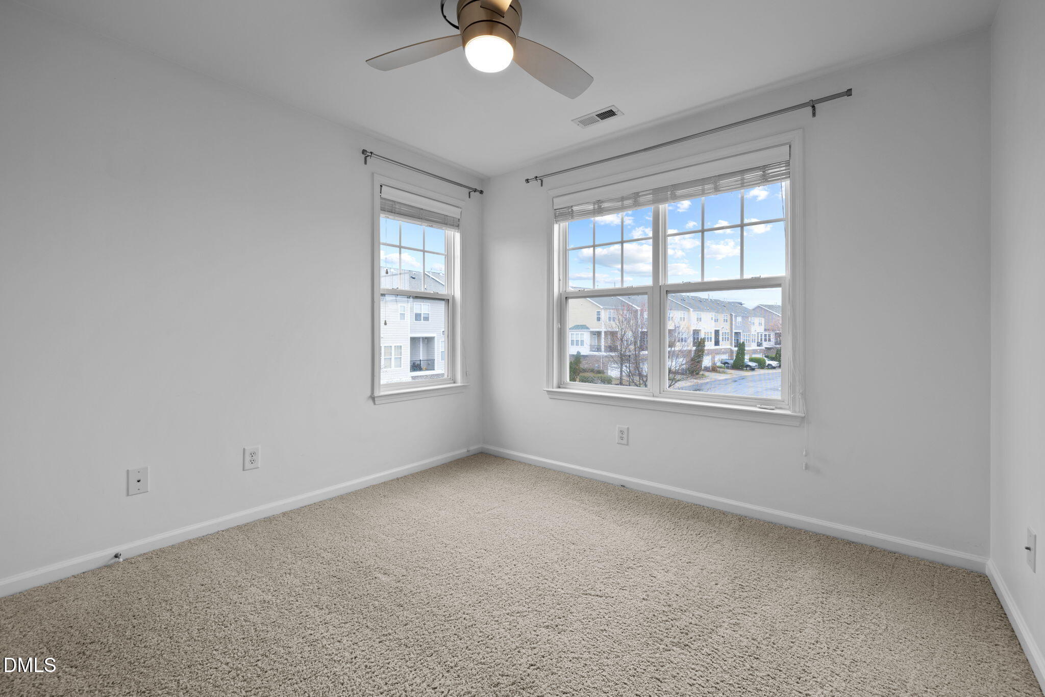 10122 Glen Autumn Road