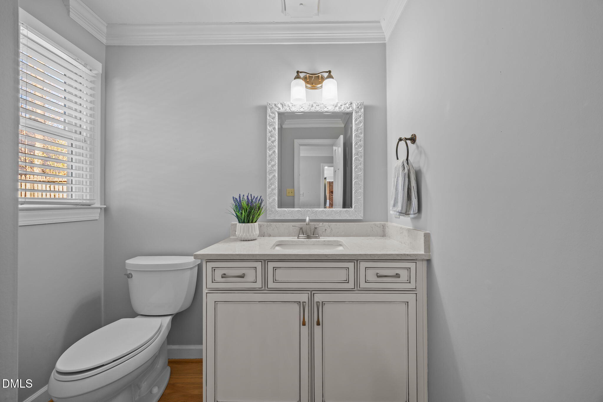 8309 Apple Orchard Way