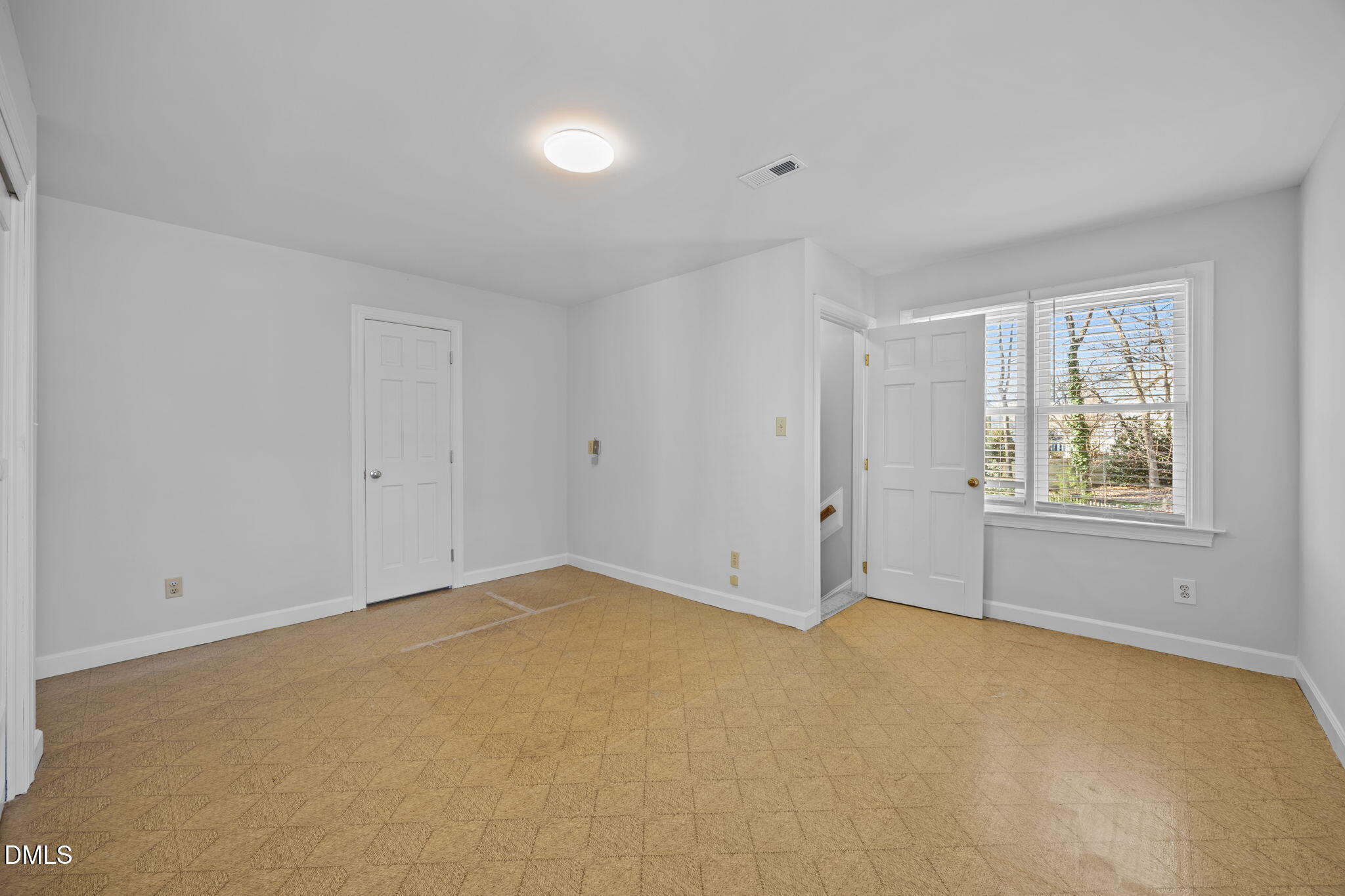 8309 Apple Orchard Way
