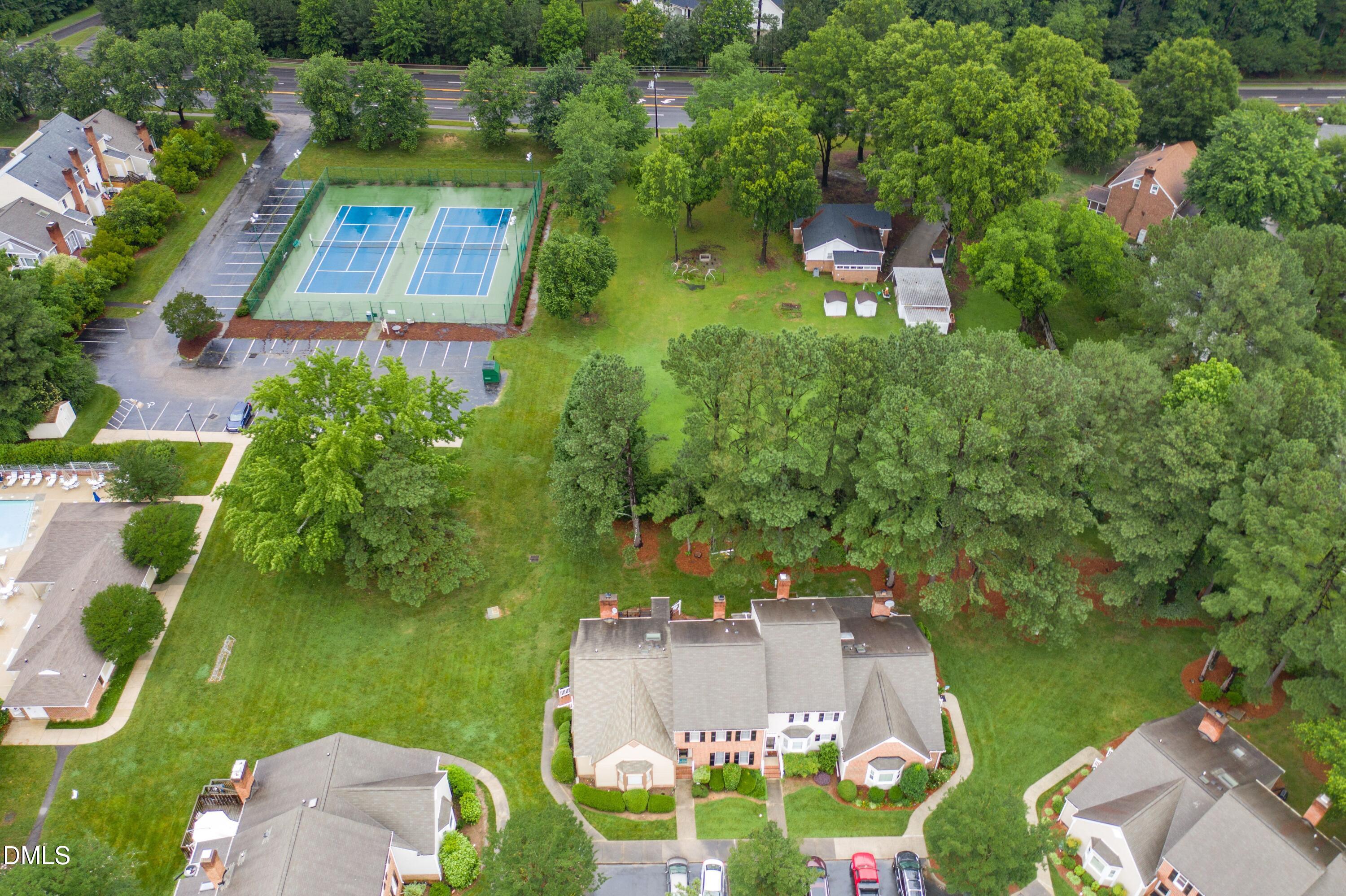 8309 Apple Orchard Way
