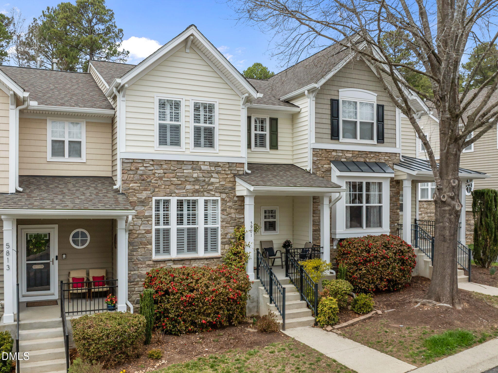 5901 Hourglass Court