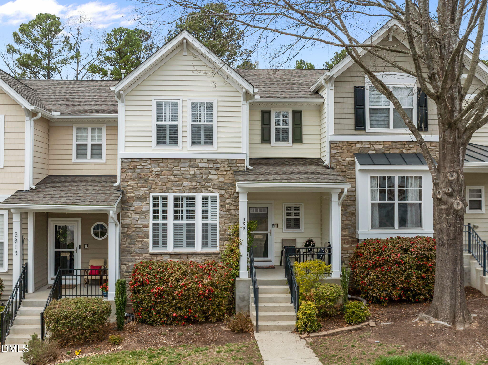 5901 Hourglass Court