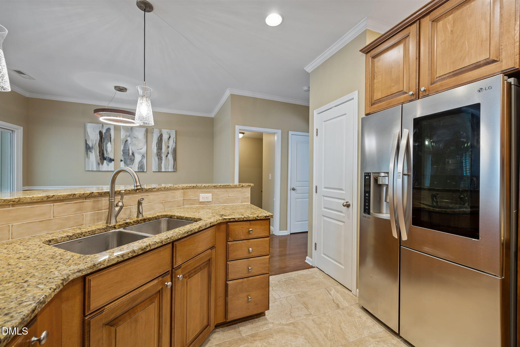 5901 Hourglass Court