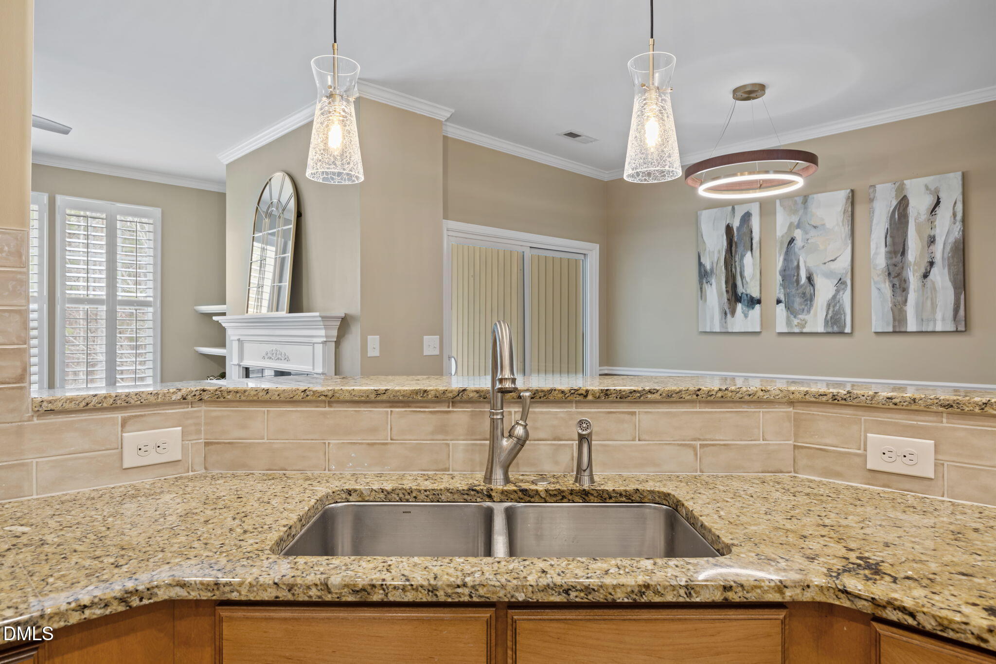 5901 Hourglass Court