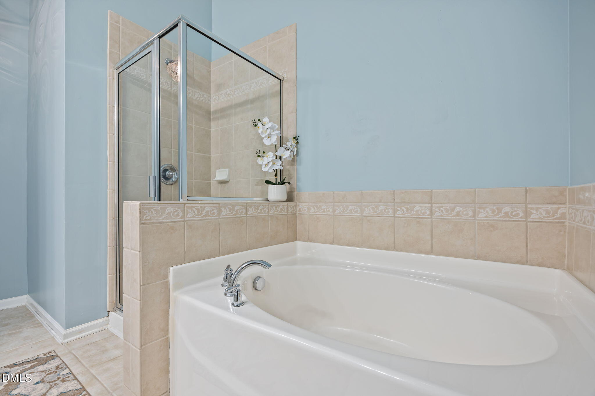 5901 Hourglass Court