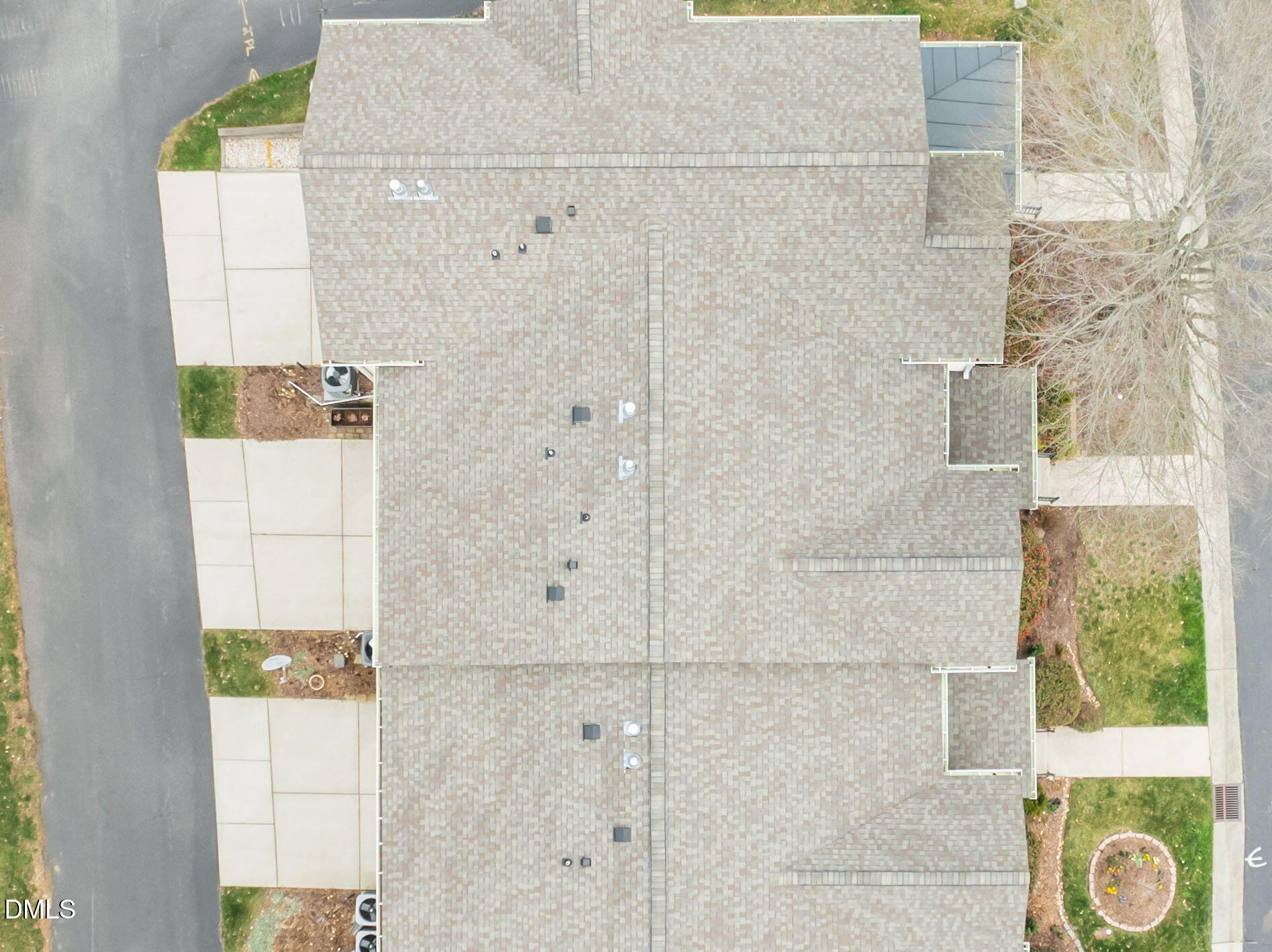 5901 Hourglass Court