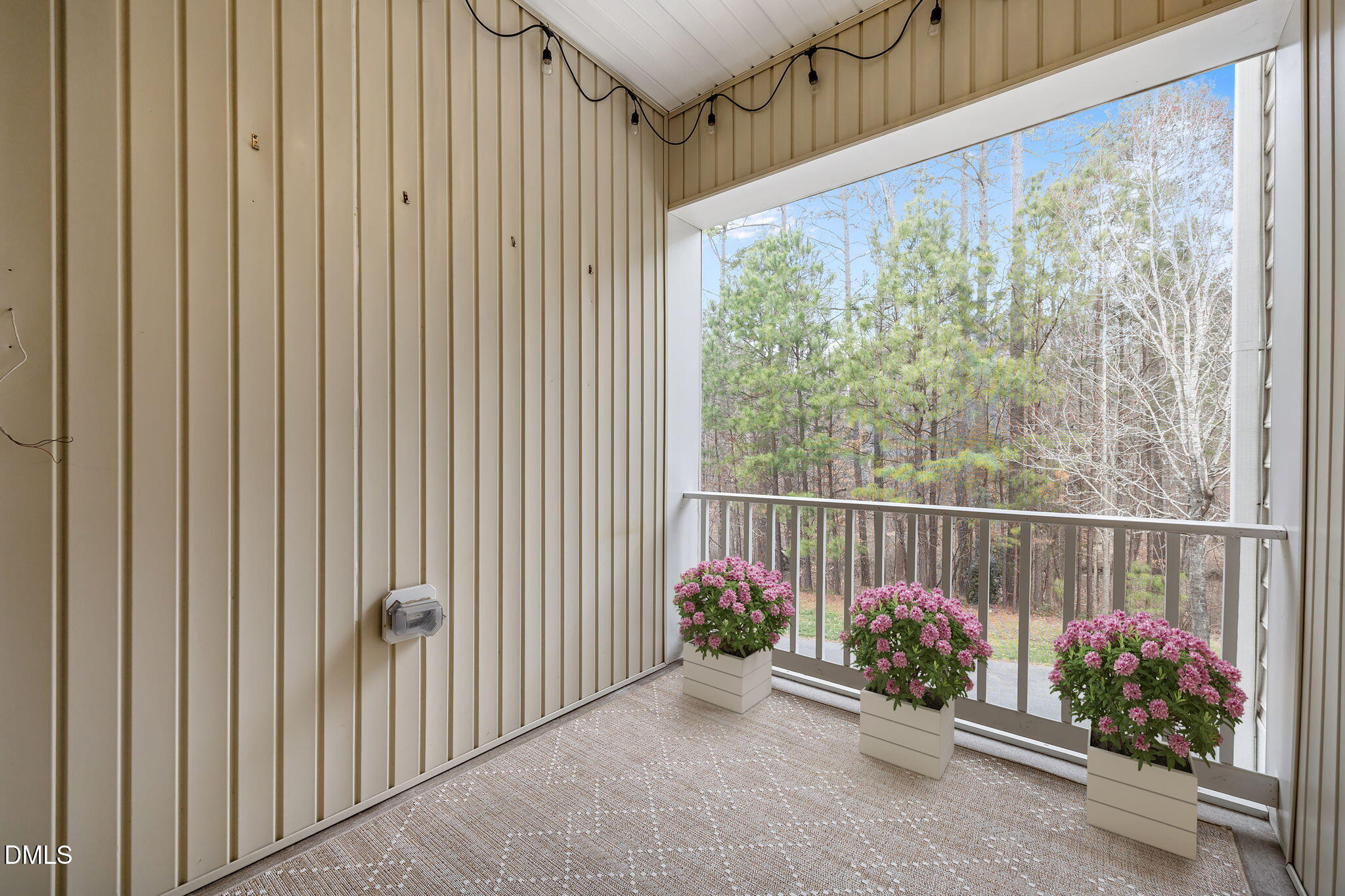 5901 Hourglass Court