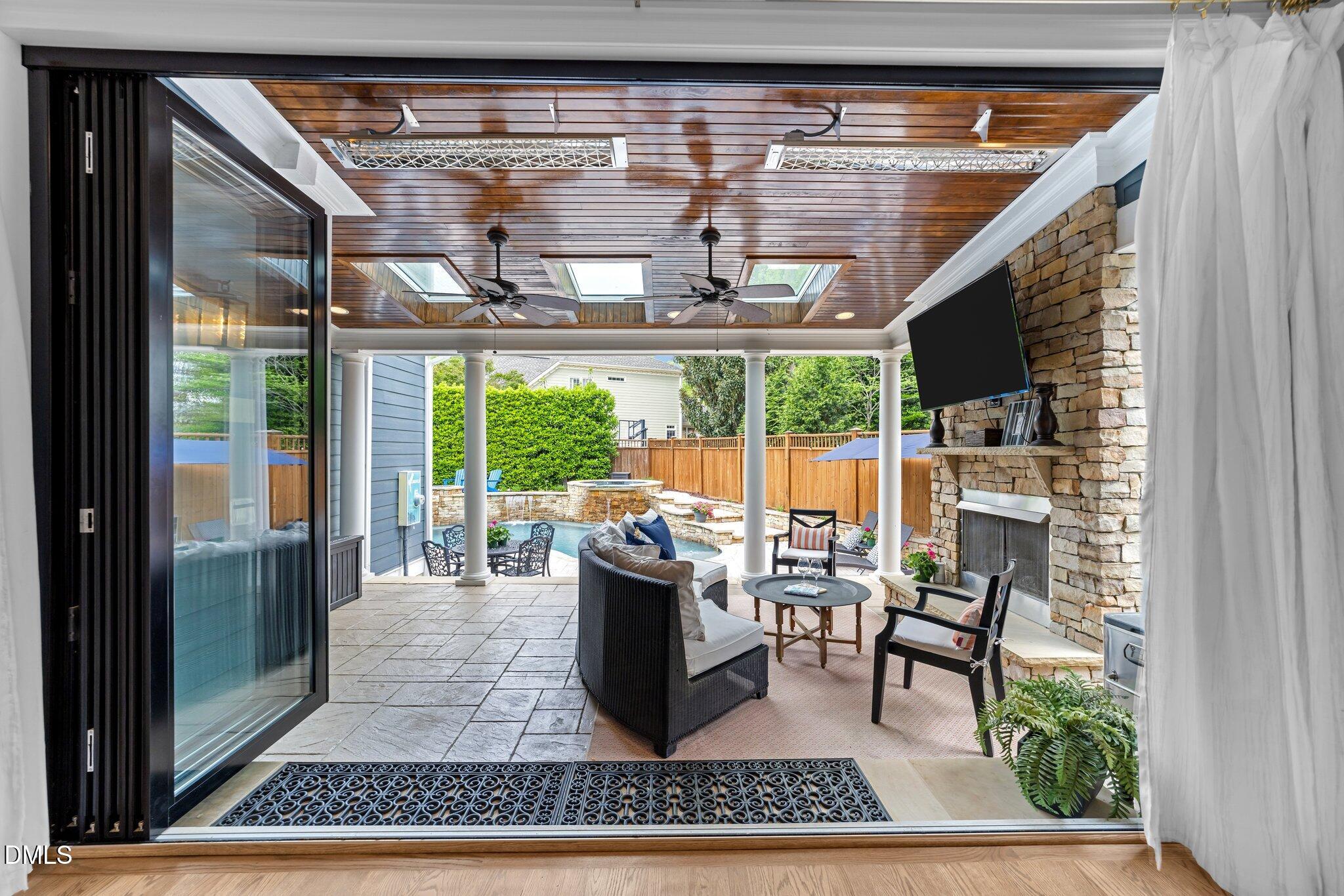 9329 Carlswood Court