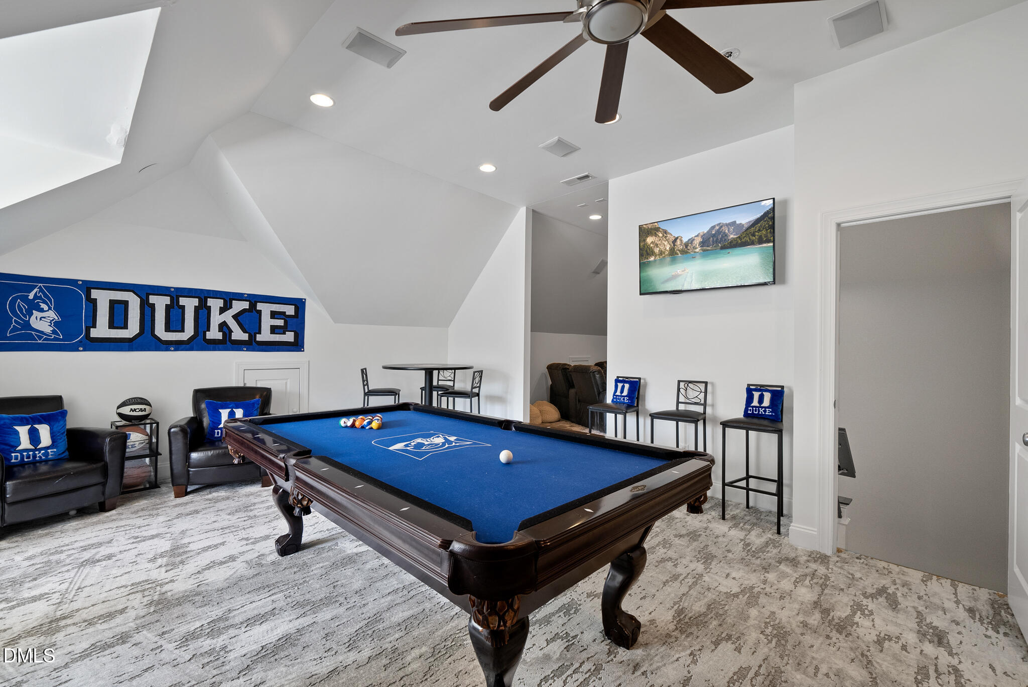 9329 Carlswood Court