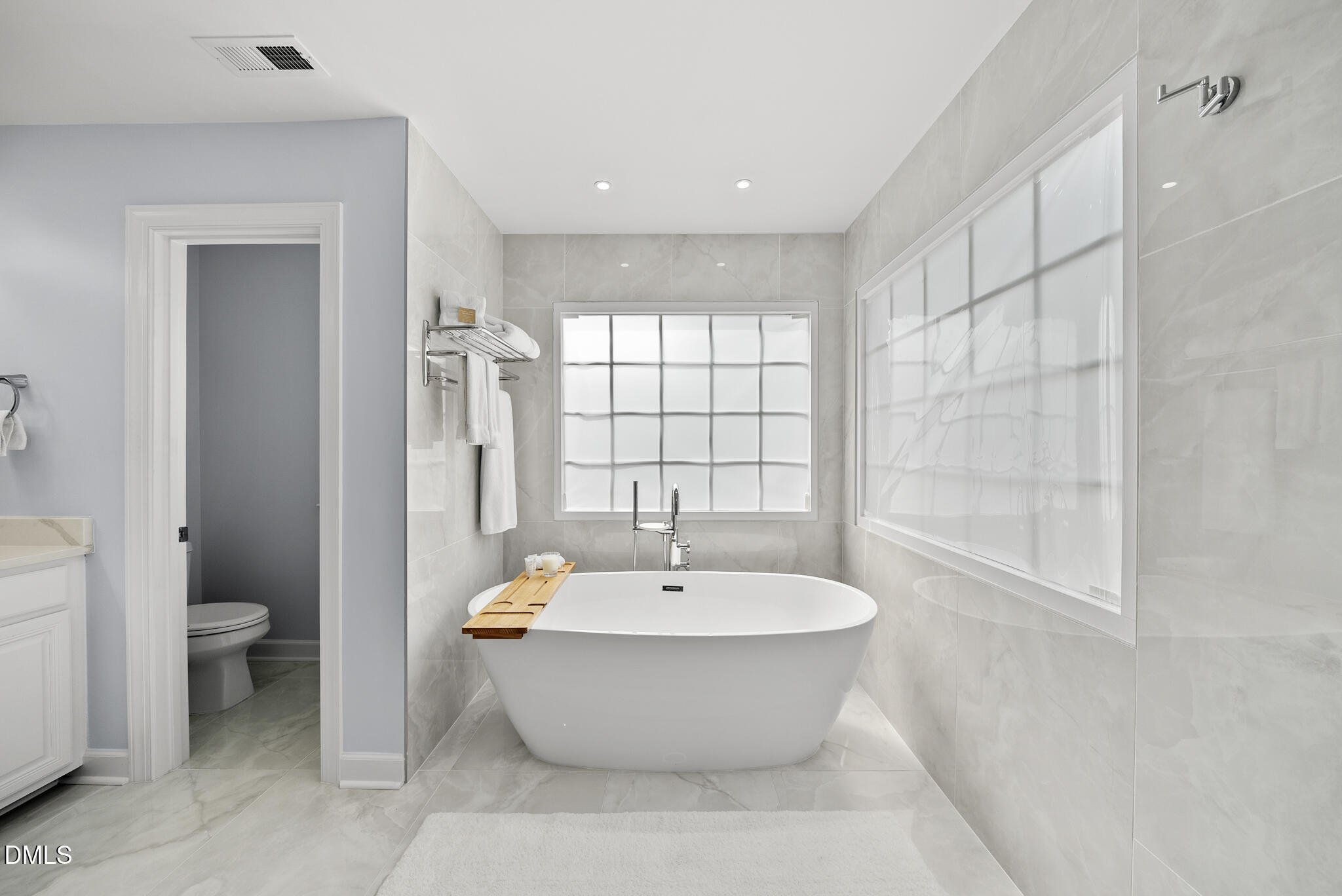 9329 Carlswood Court