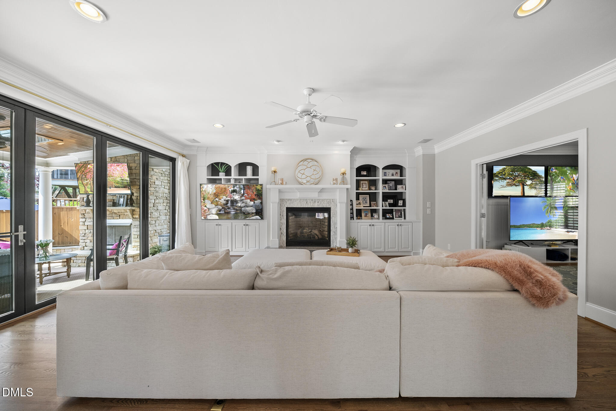 9329 Carlswood Court