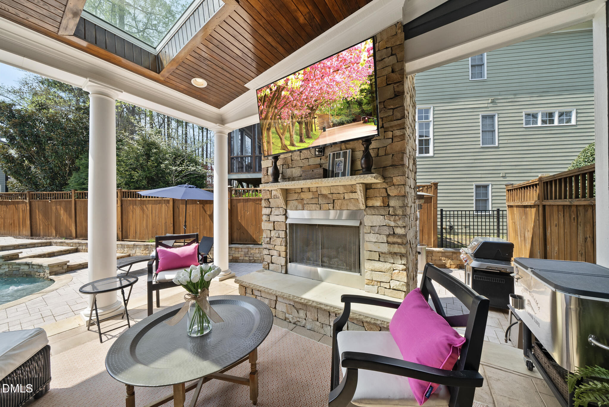 9329 Carlswood Court