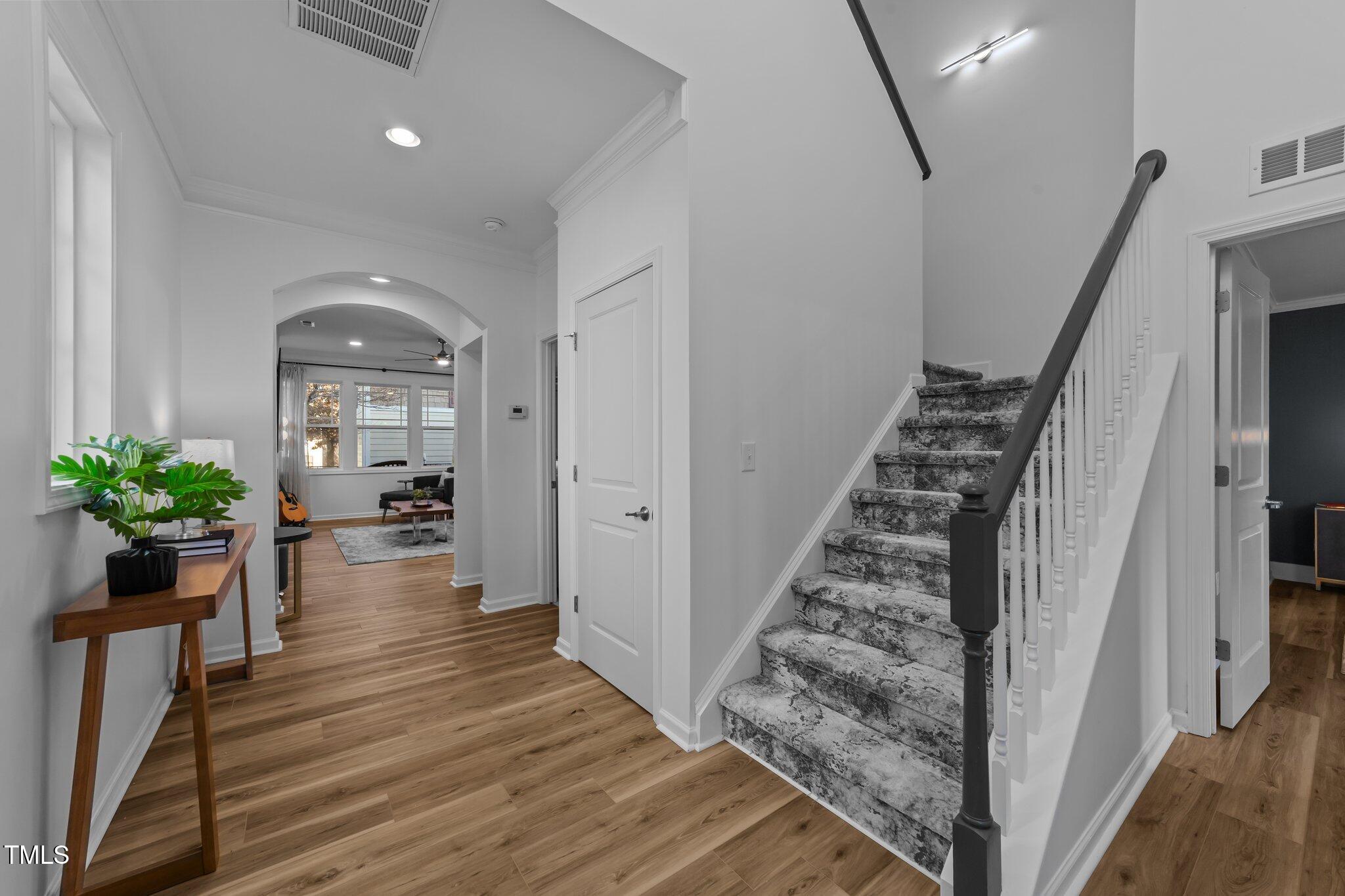 1536 Crafton Way
