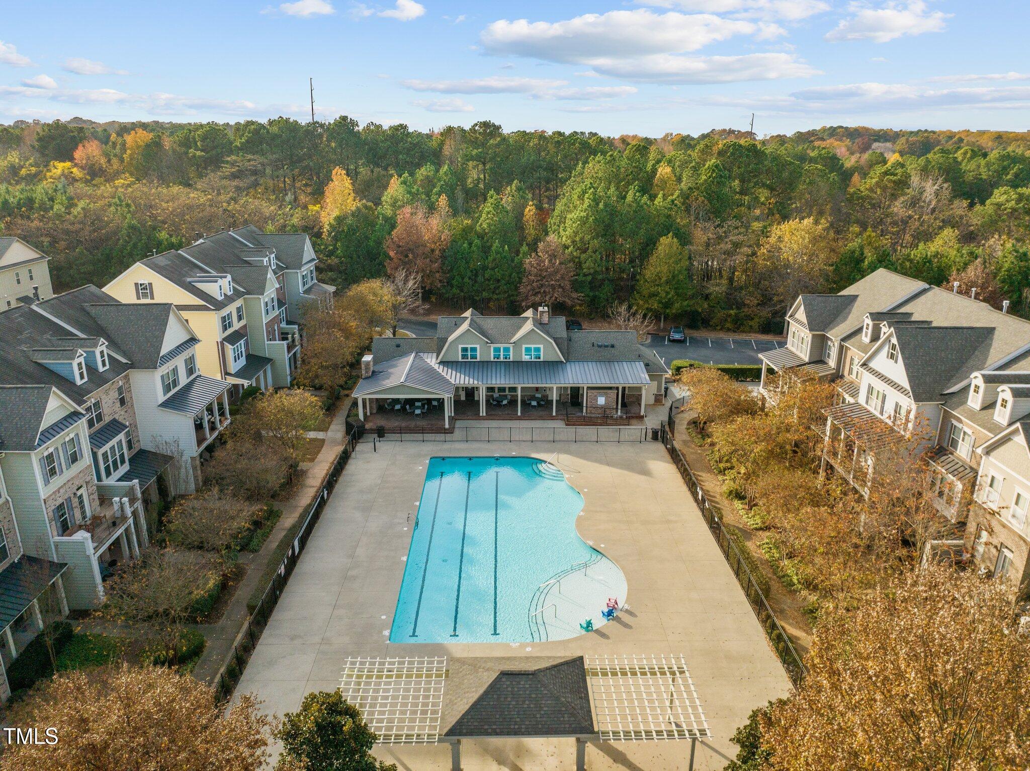 1536 Crafton Way