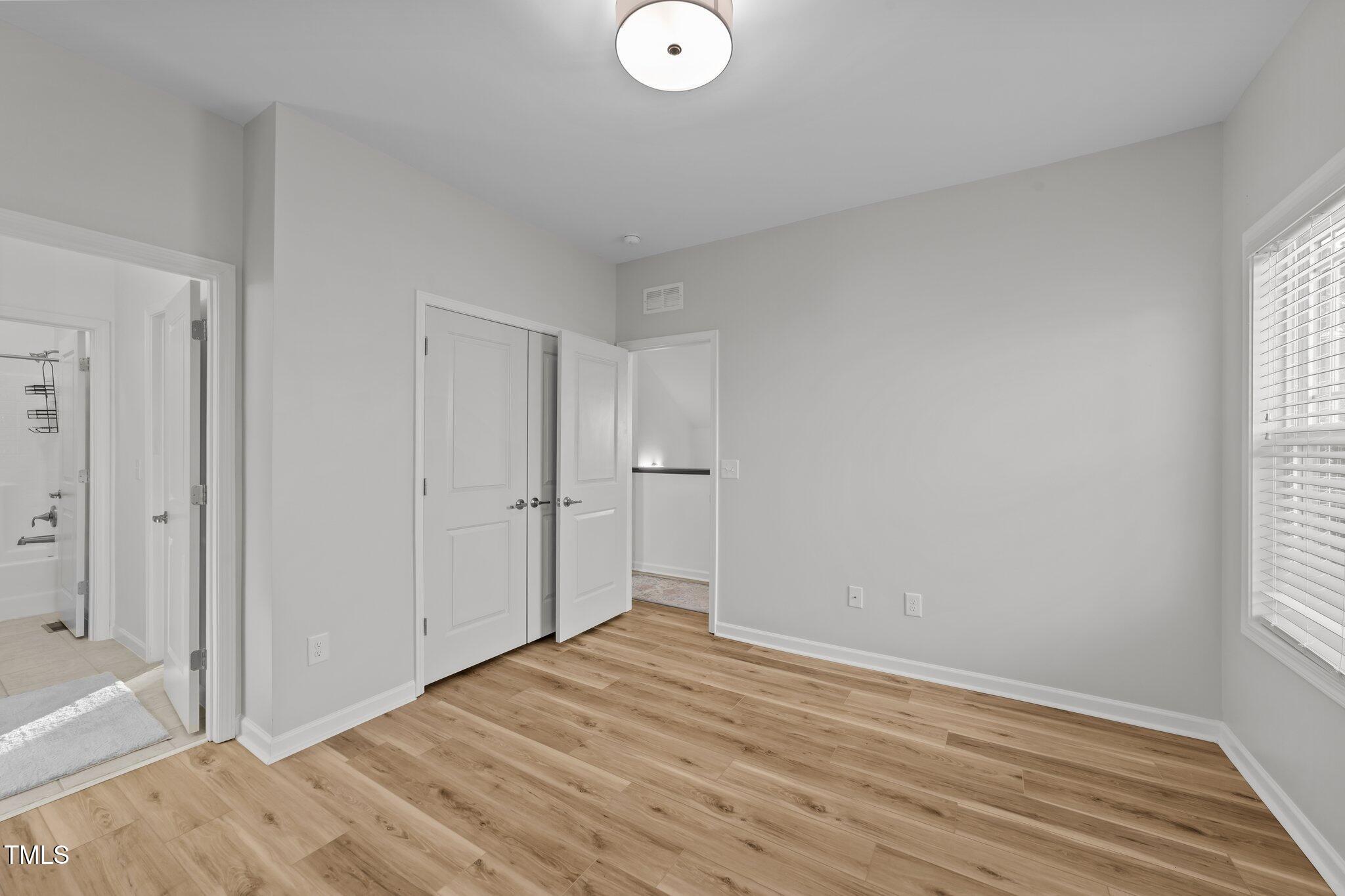 1536 Crafton Way