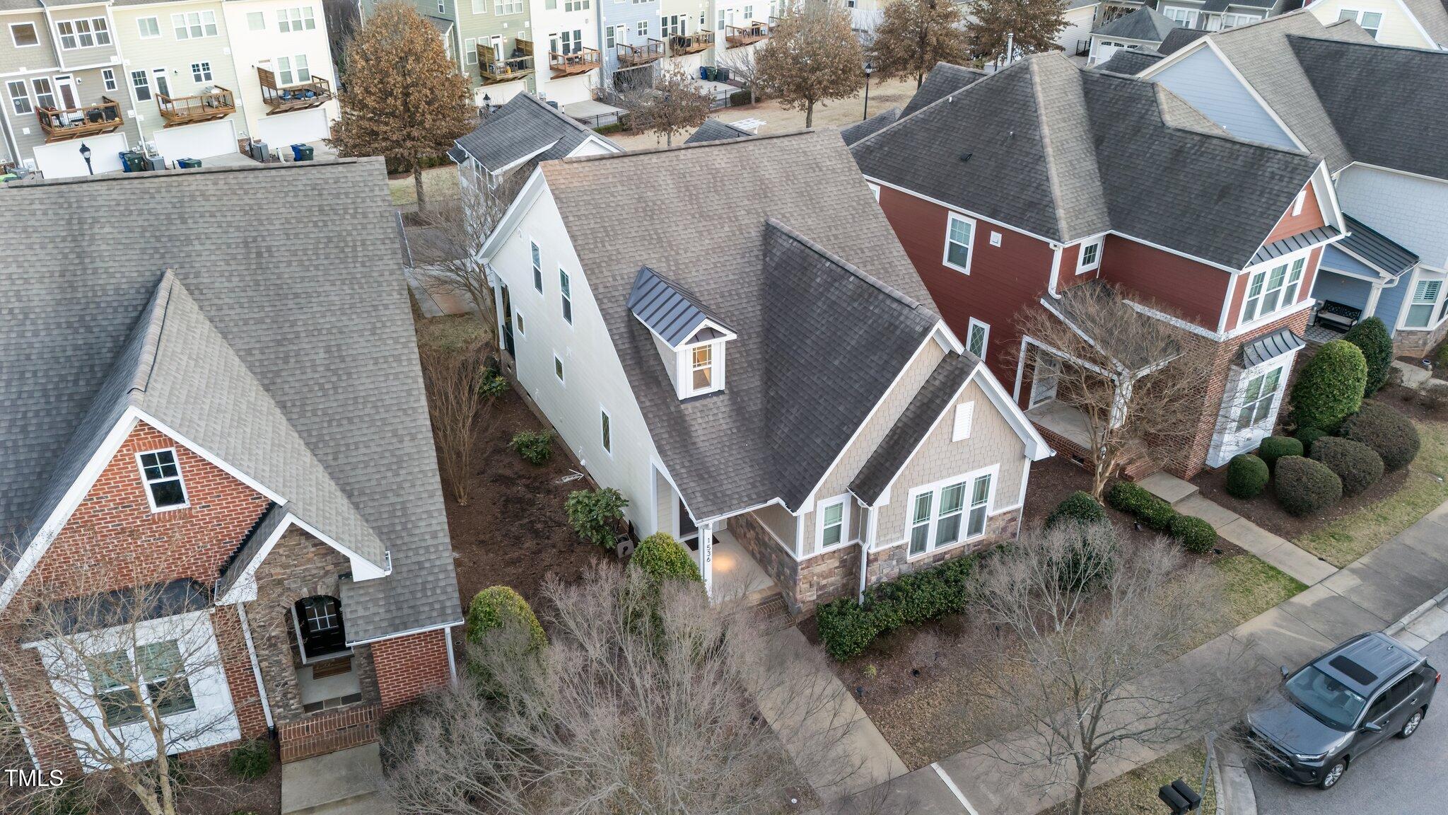 1536 Crafton Way