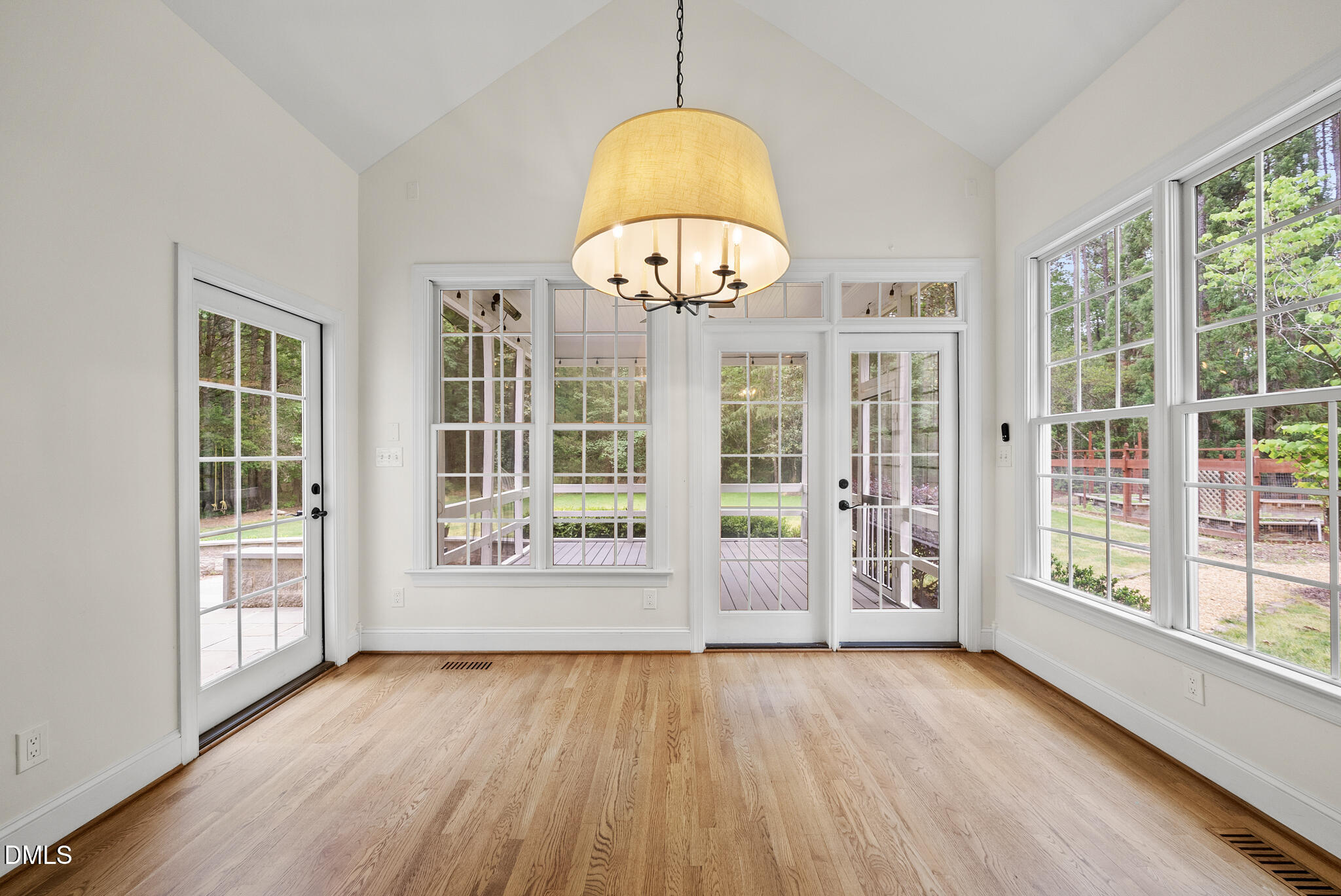 584 Olde Thompson Creek Road