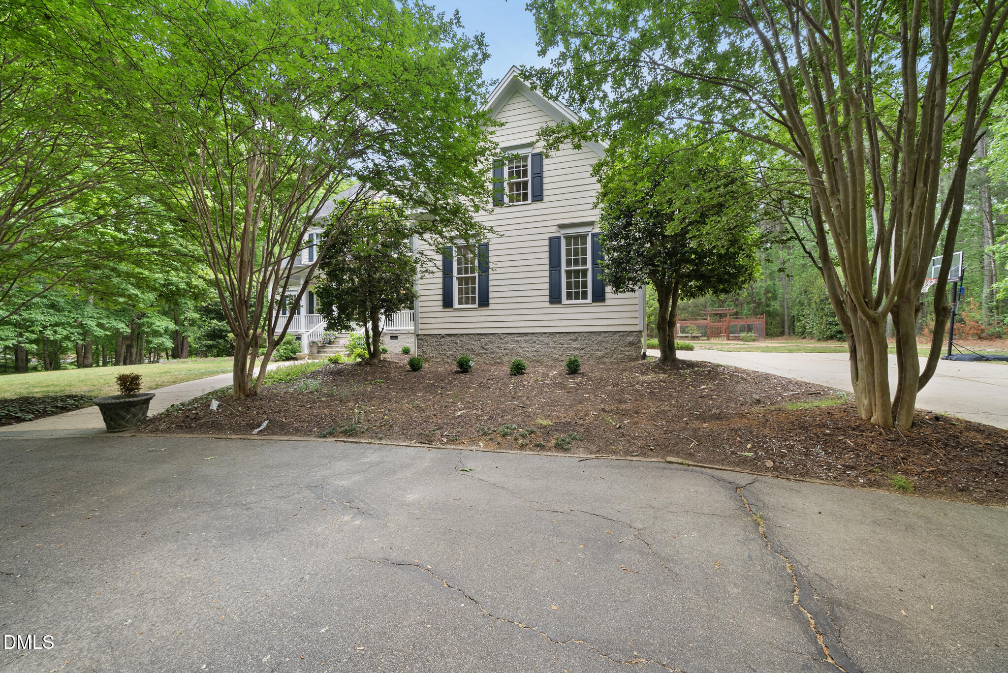 584 Olde Thompson Creek Road