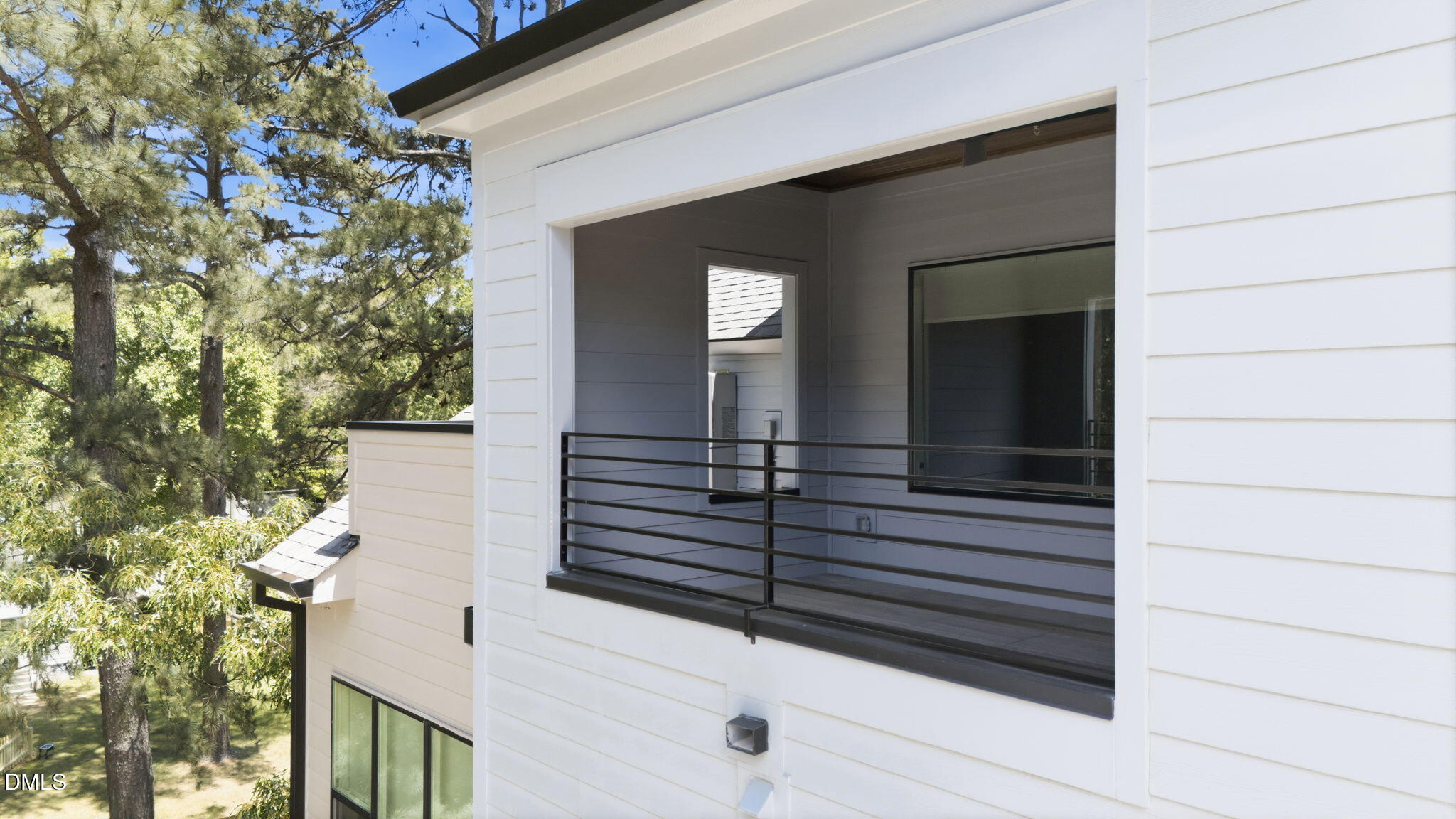 403 Chatham View Road