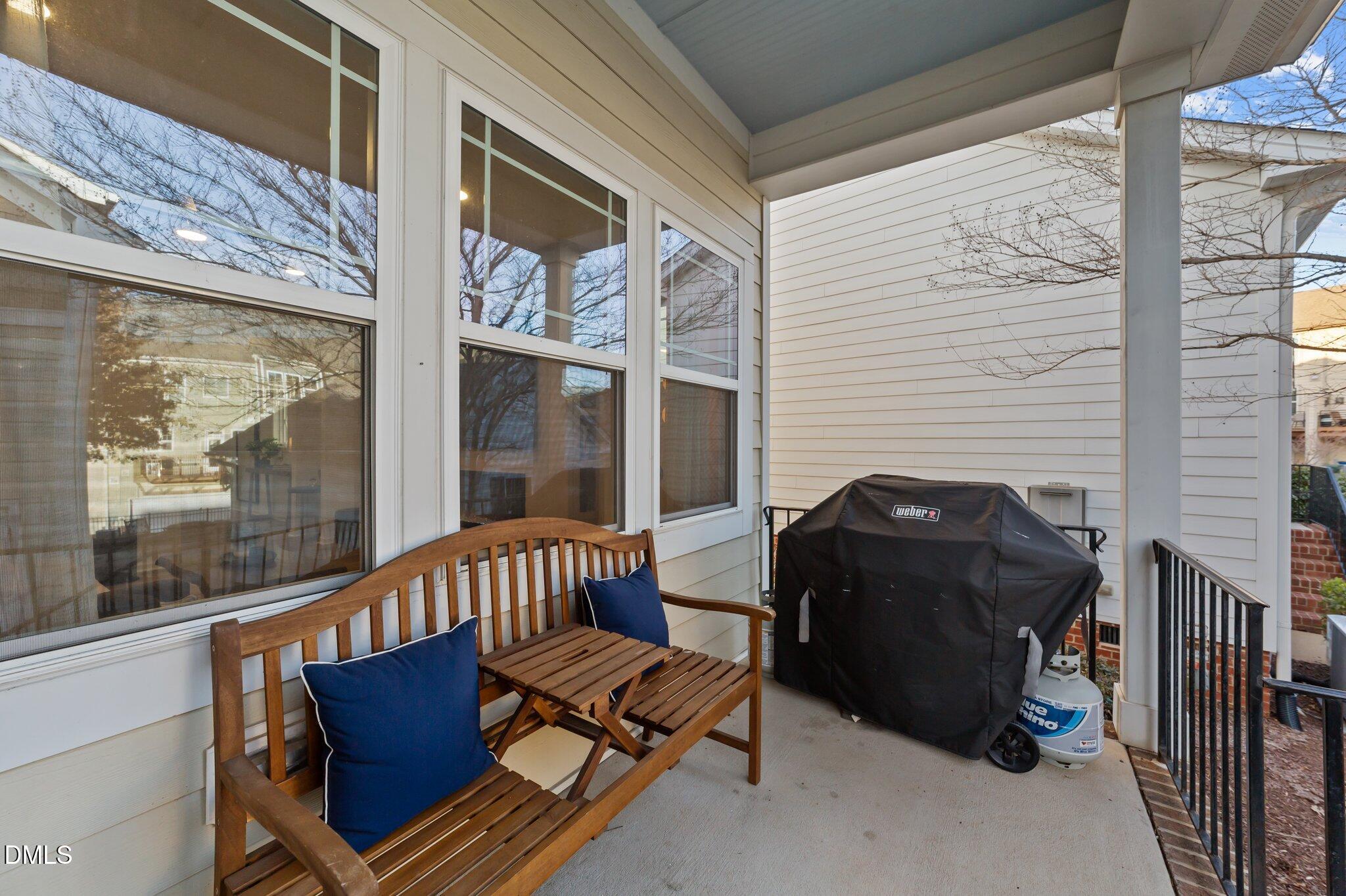1536 Crafton Way