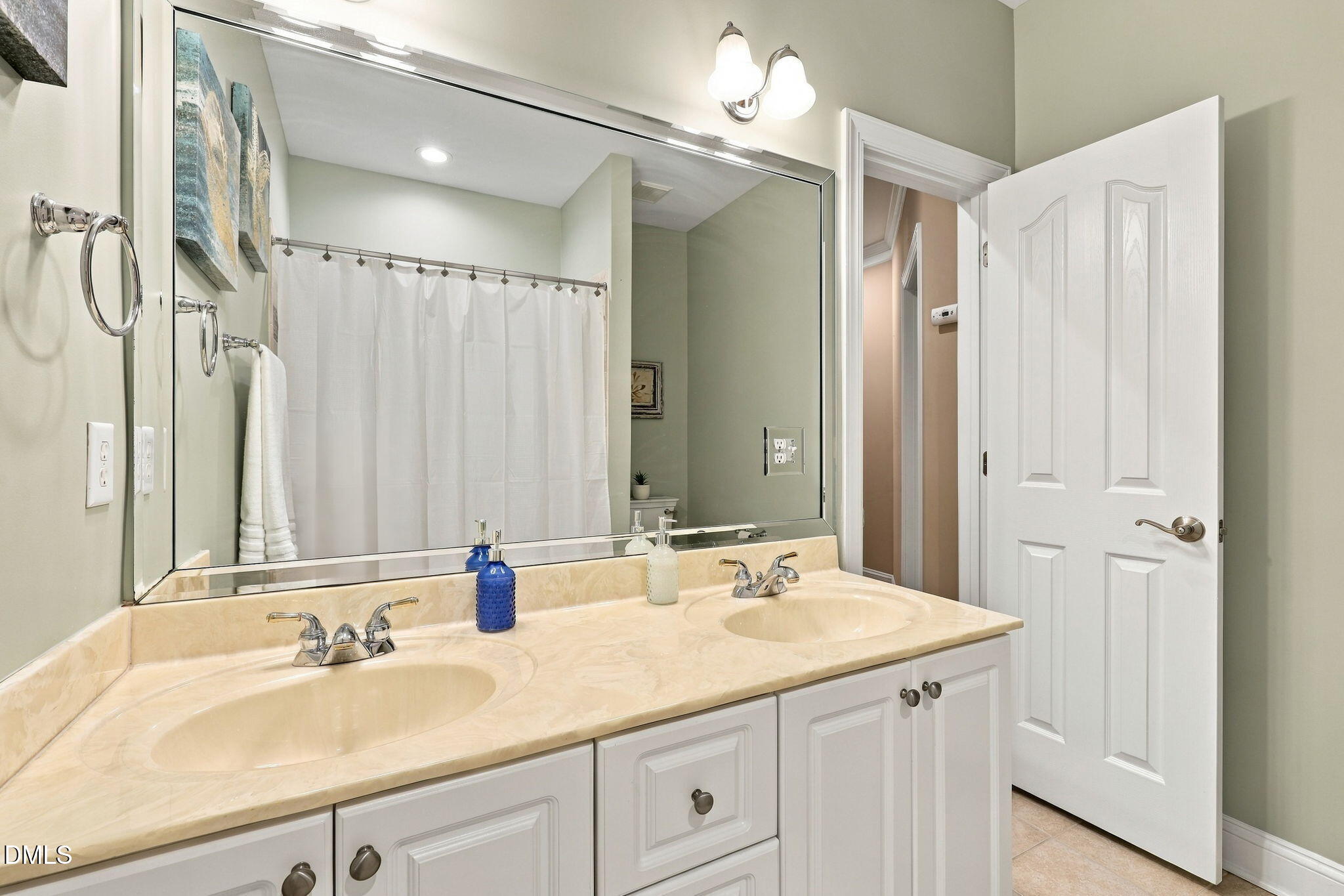 1209 Shining Water Lane