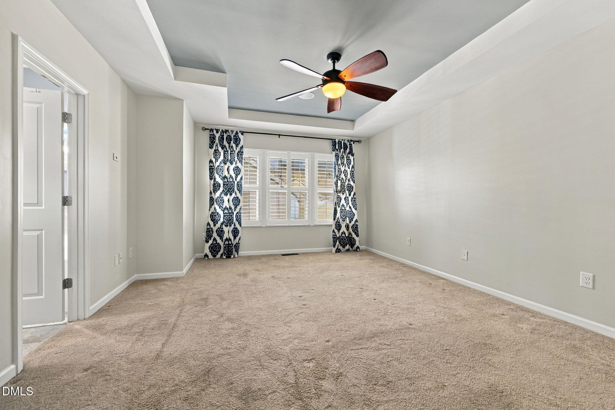 1513 Fullerton Place