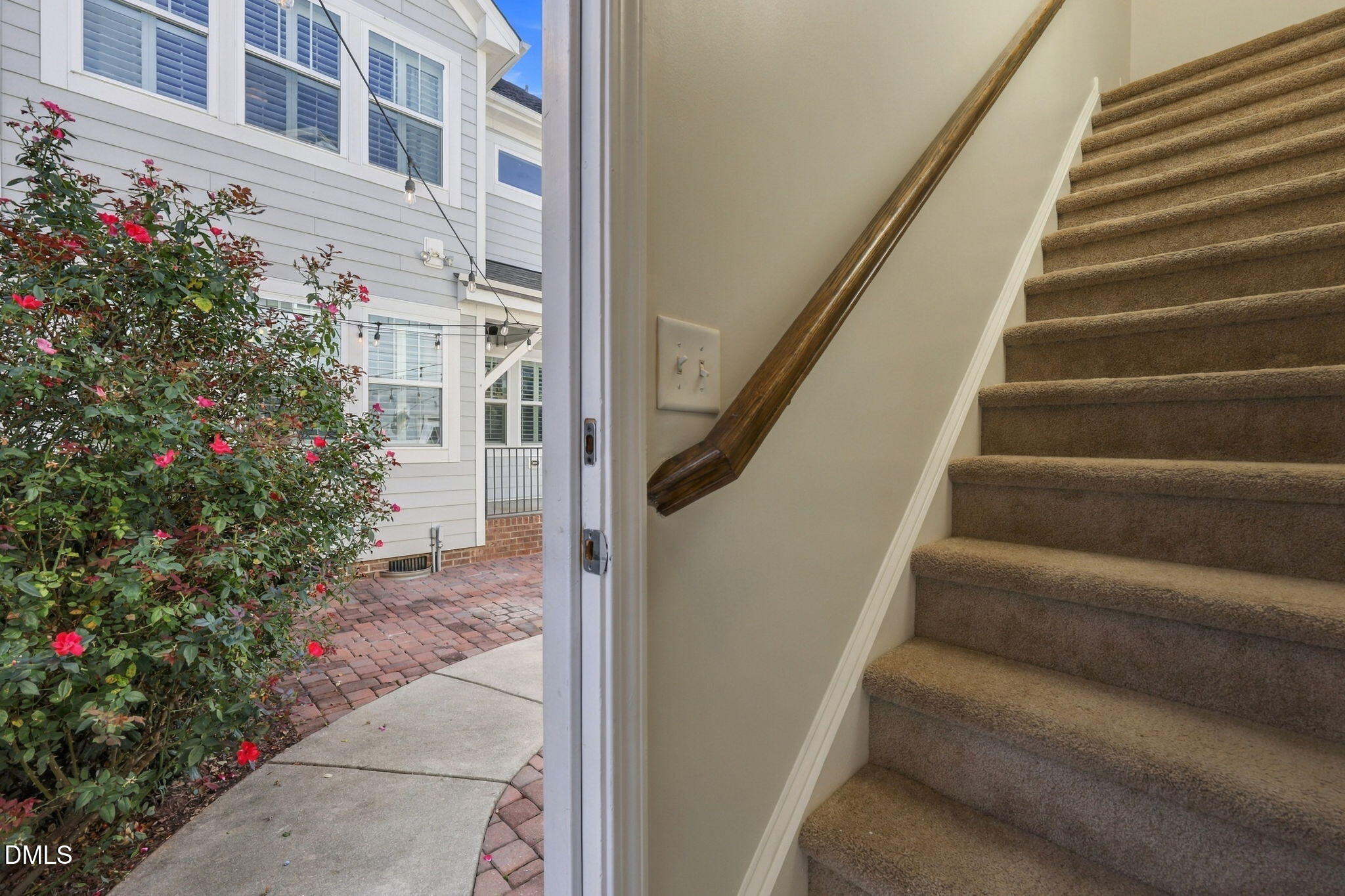 1513 Fullerton Place