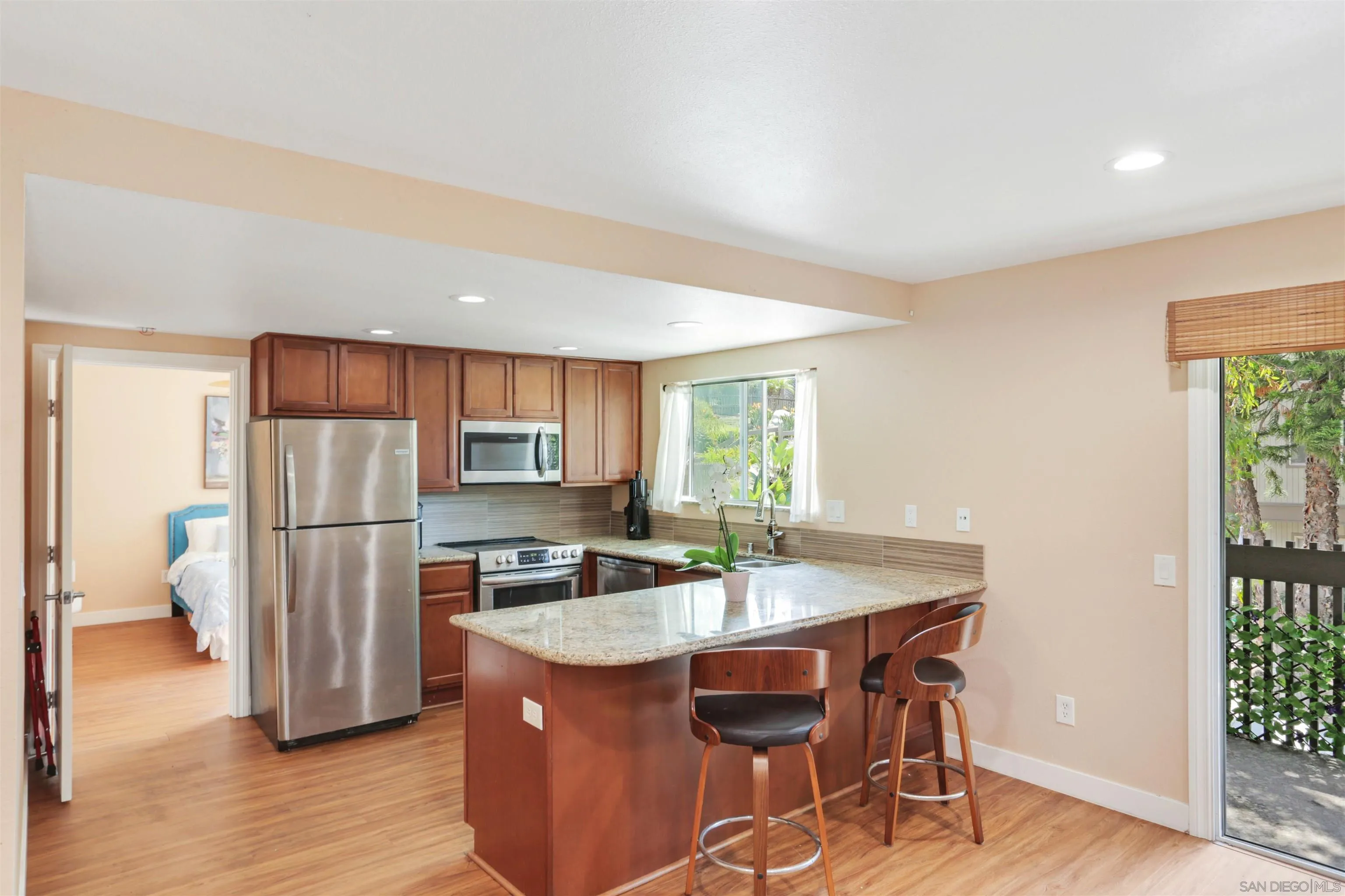 155 Rosebay Unit 37