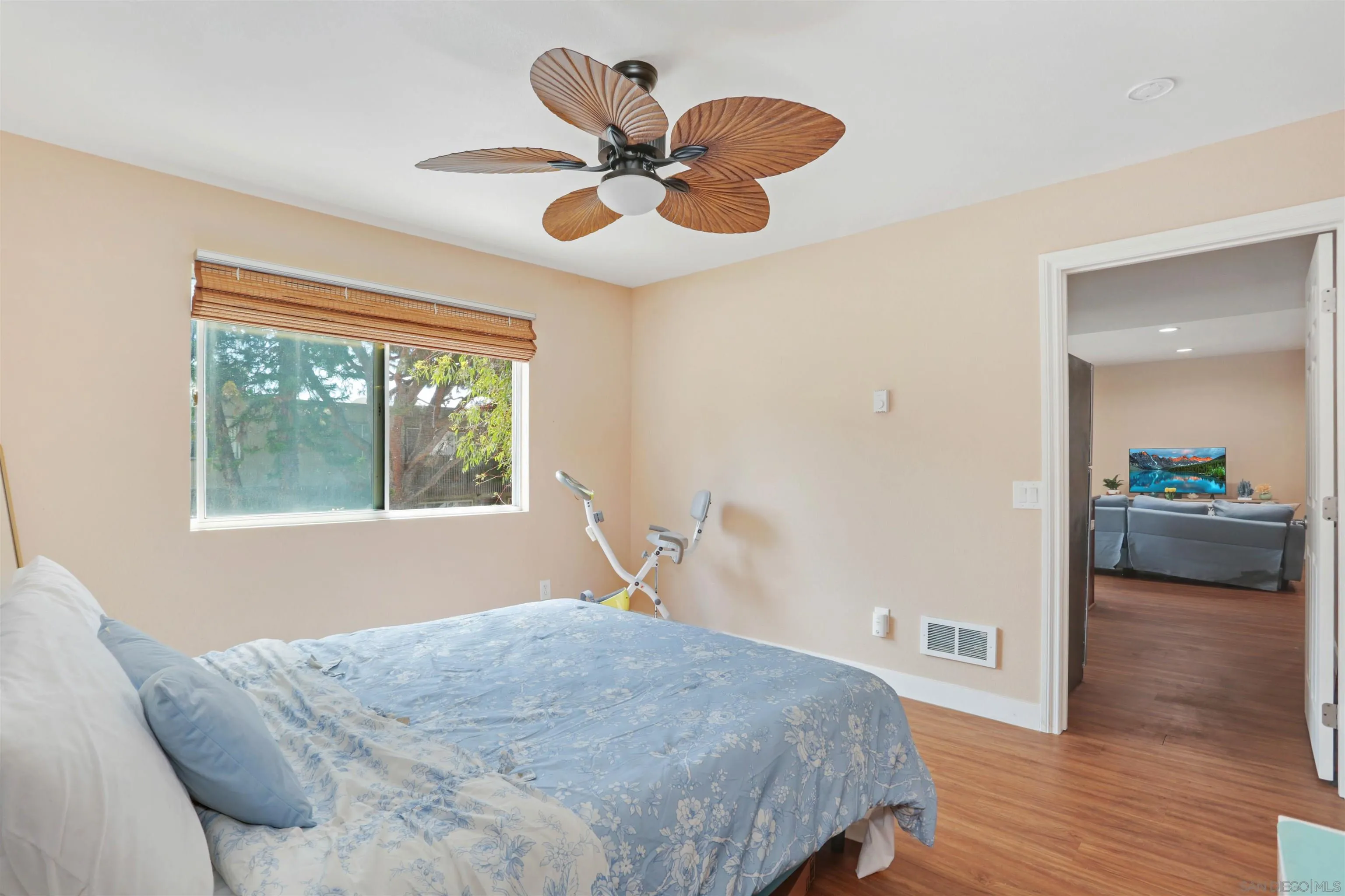 155 Rosebay Unit 37