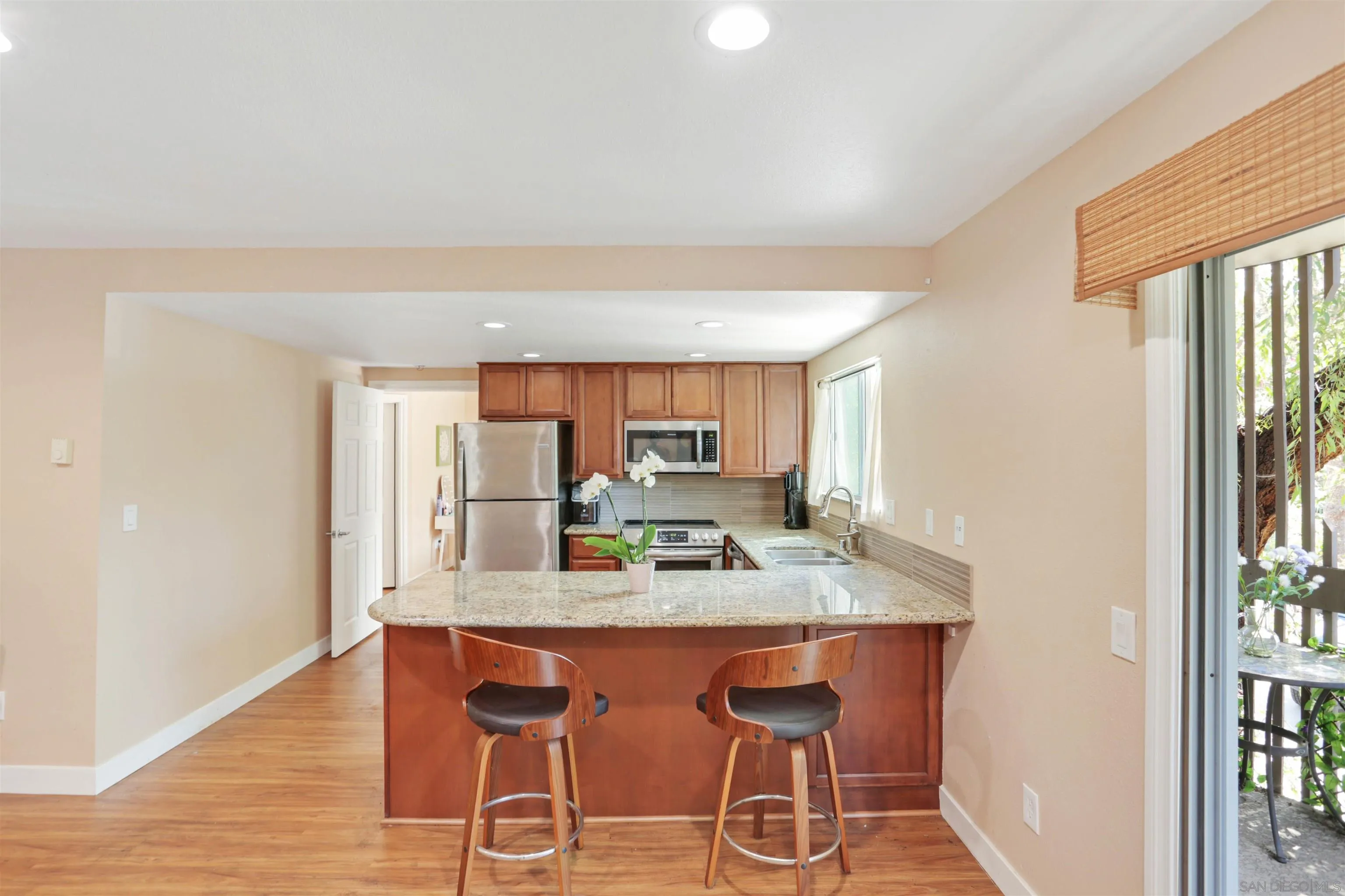 155 Rosebay Unit 37