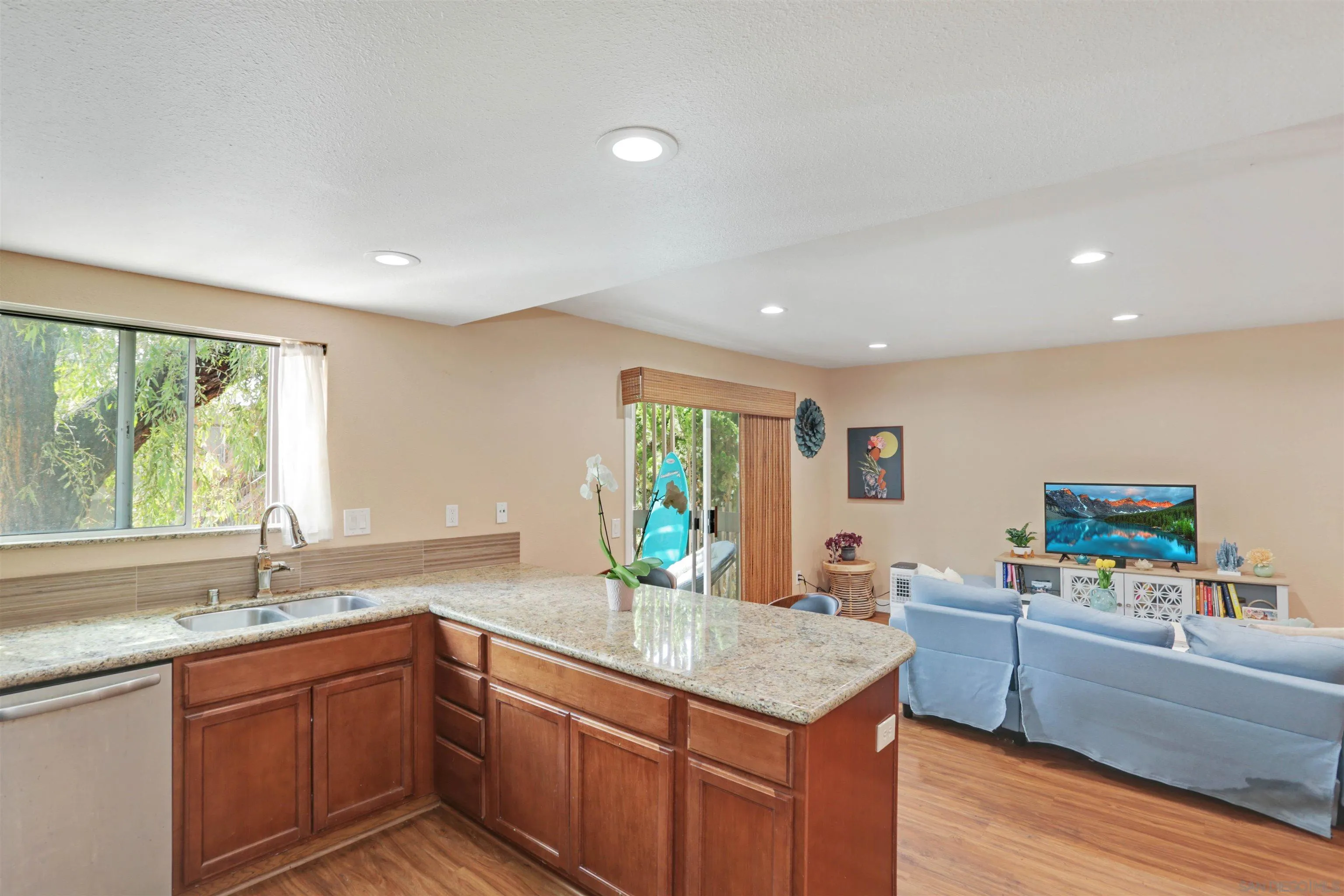 155 Rosebay Unit 37