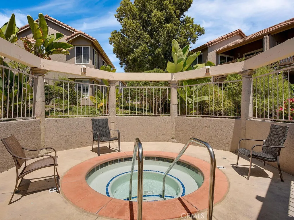 930 Via Mil Cumbres Unit 88