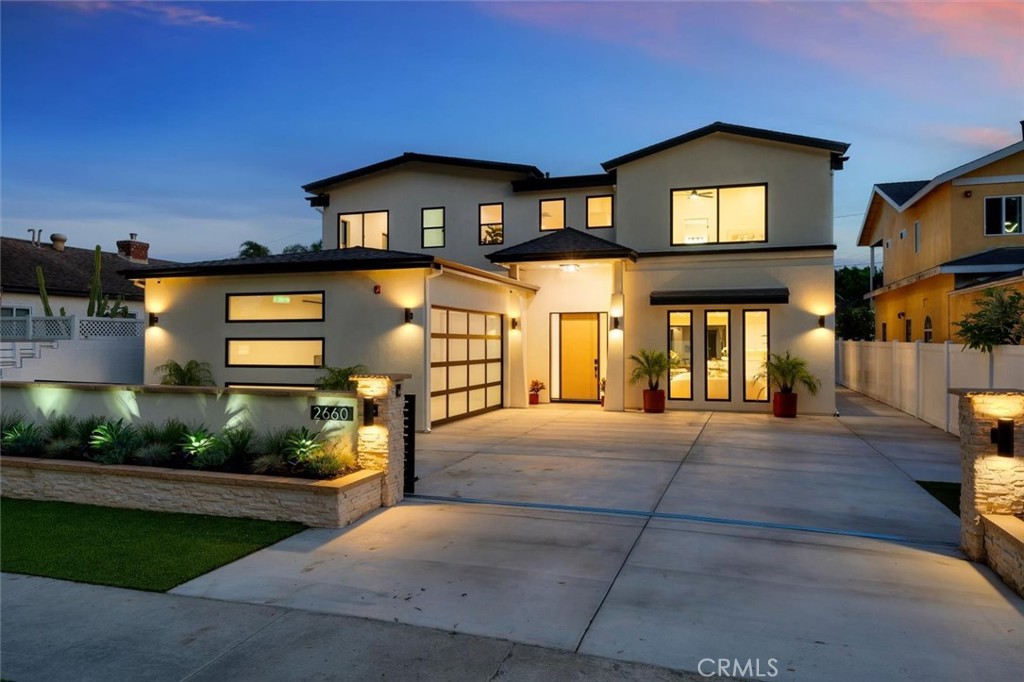 2660 Torrance Boulevard Torrance Ca Us 90503 Pv26198223