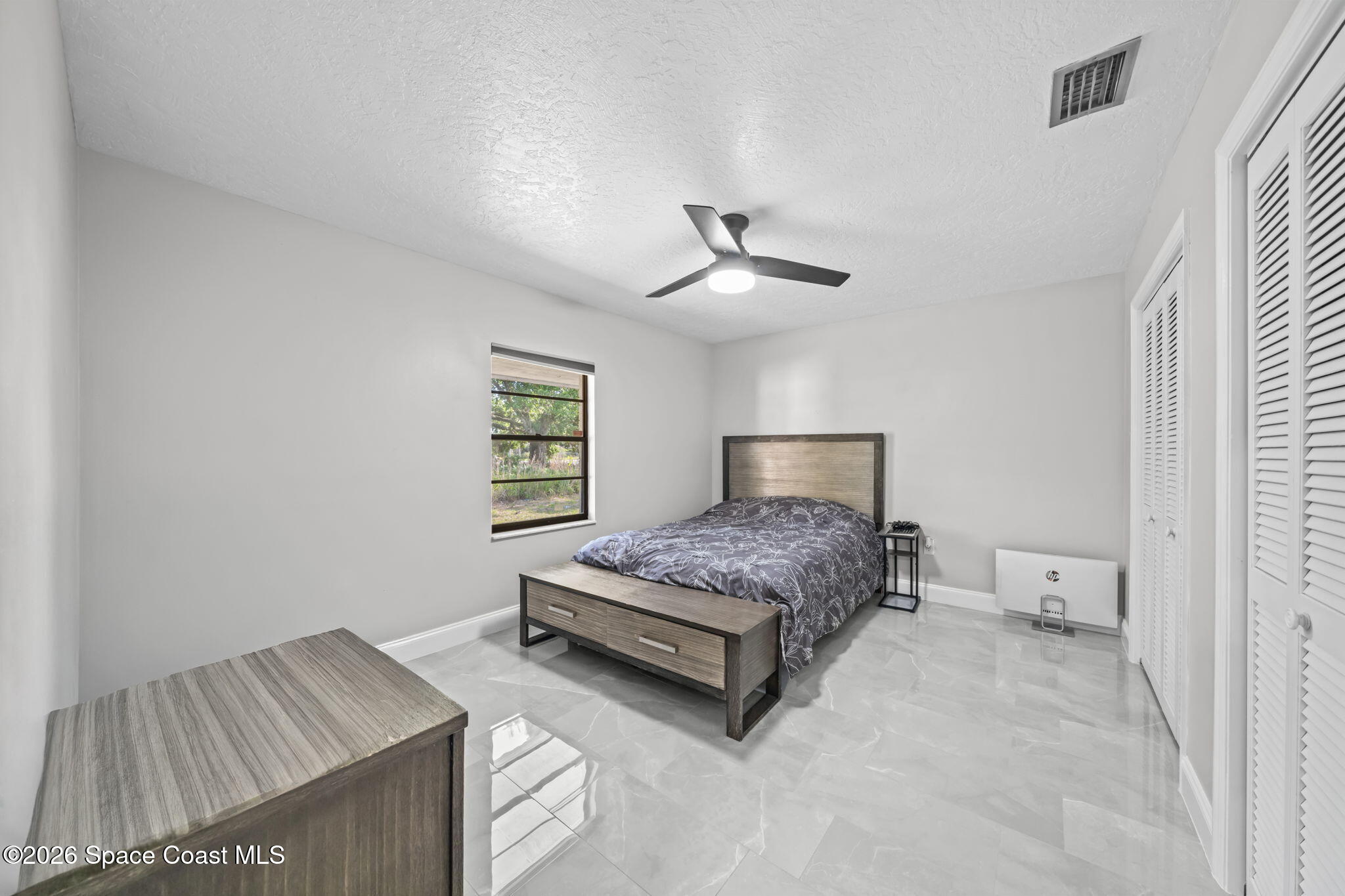 551 Emerson Drive NE