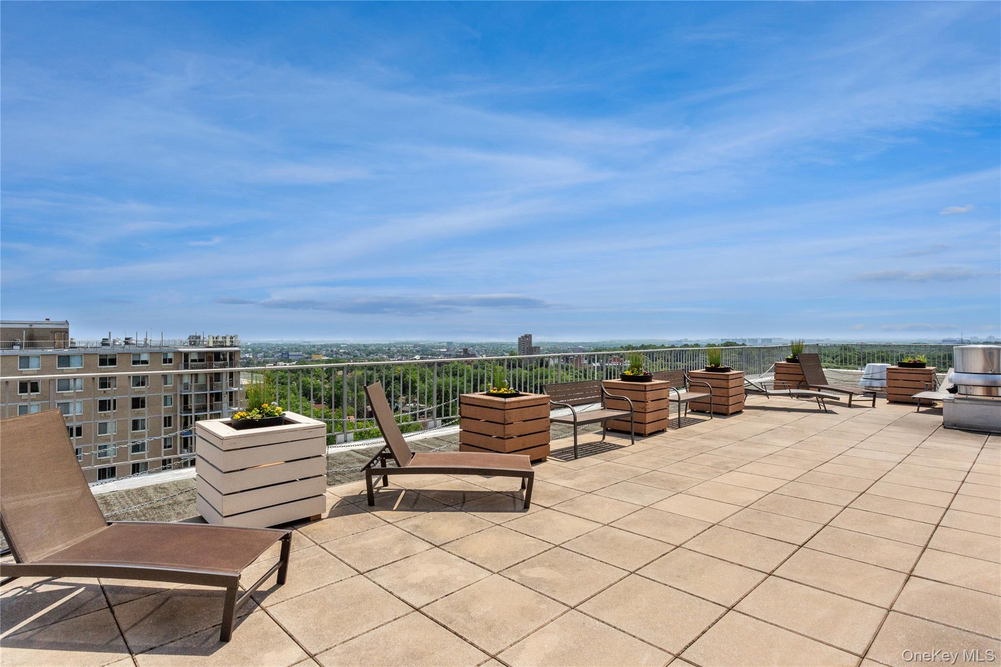 11817 Union Turnpike Unit: 21K